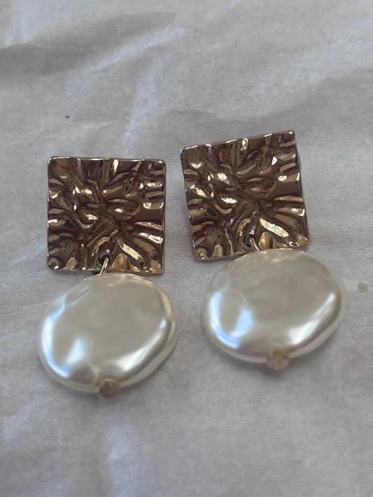 Gold and pearl drop earrings