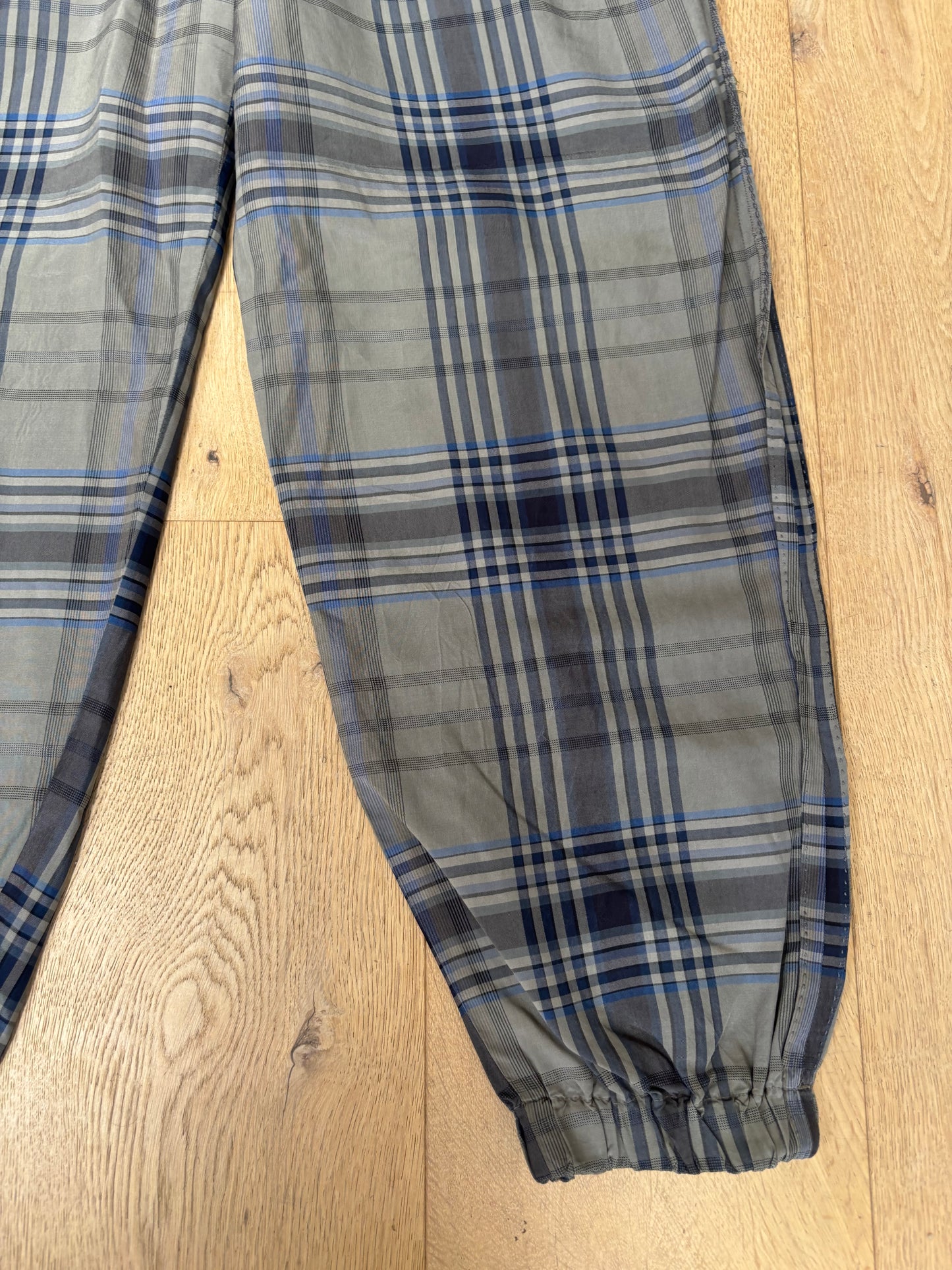 Vintage 100% silk trousers size 6/8