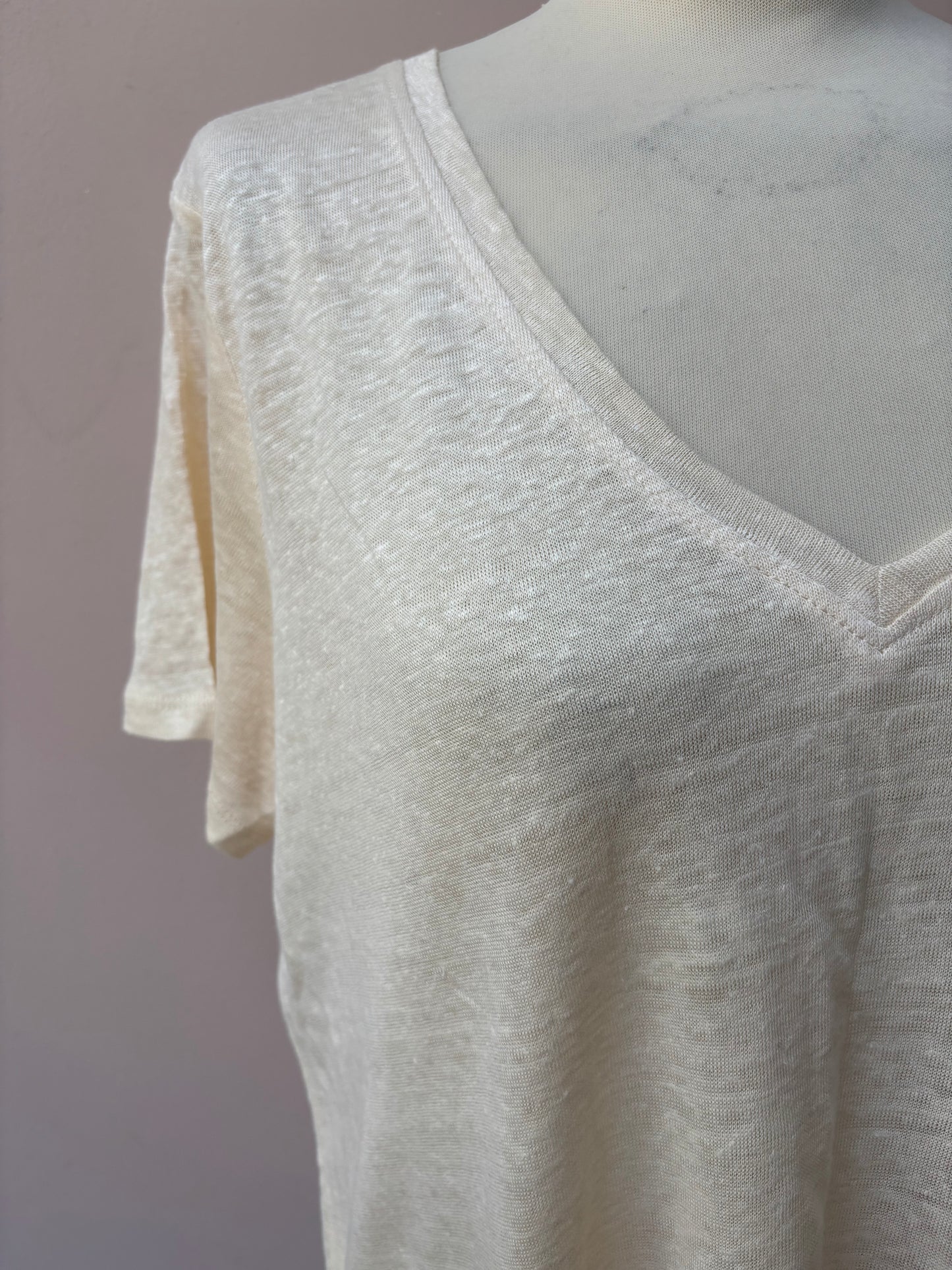 Super soft 100% linen top BNWT size Medium