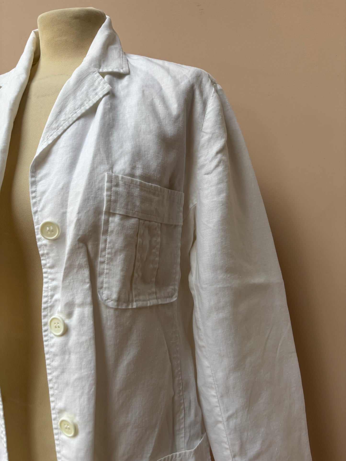 Vintage white 100% linen jacket size 12