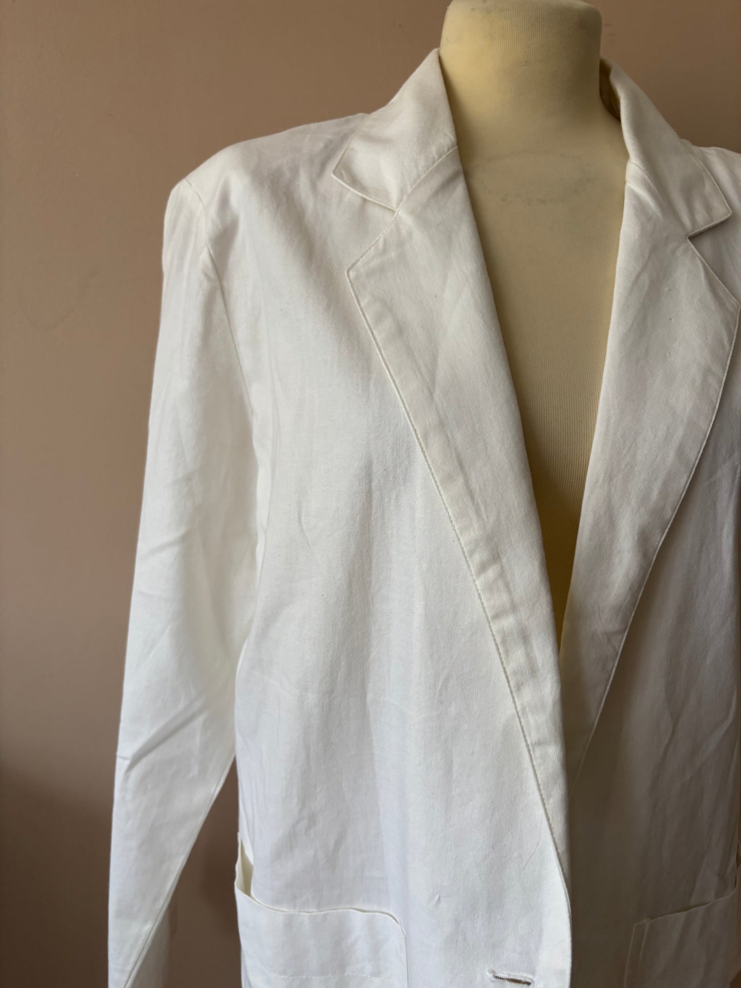 Vintage French white cotton blazer size 12