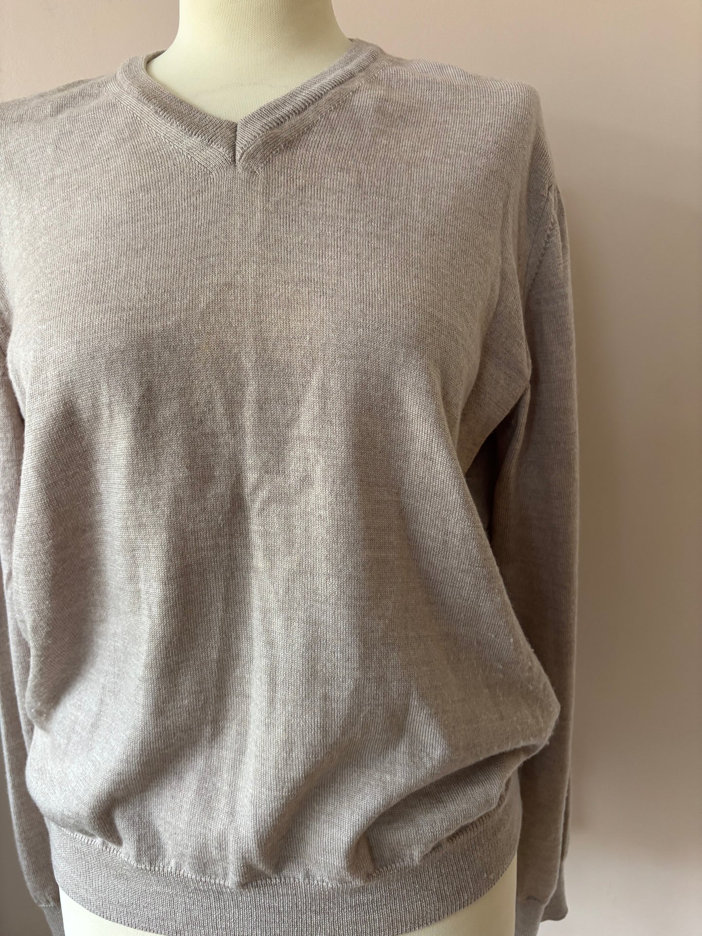 Beige 100% merino wool jumper size 10