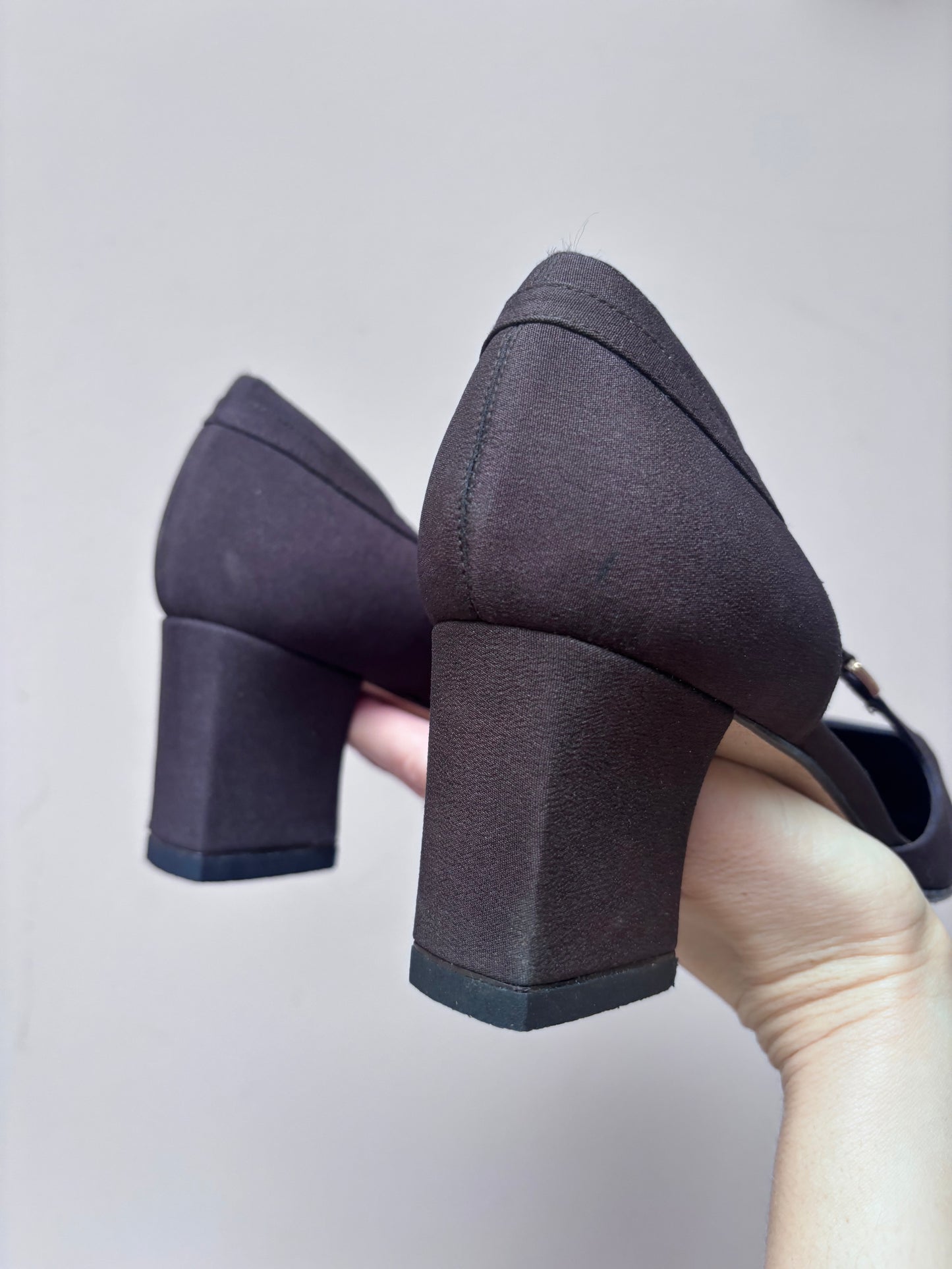 Chocolate brown vintage heels size UK6