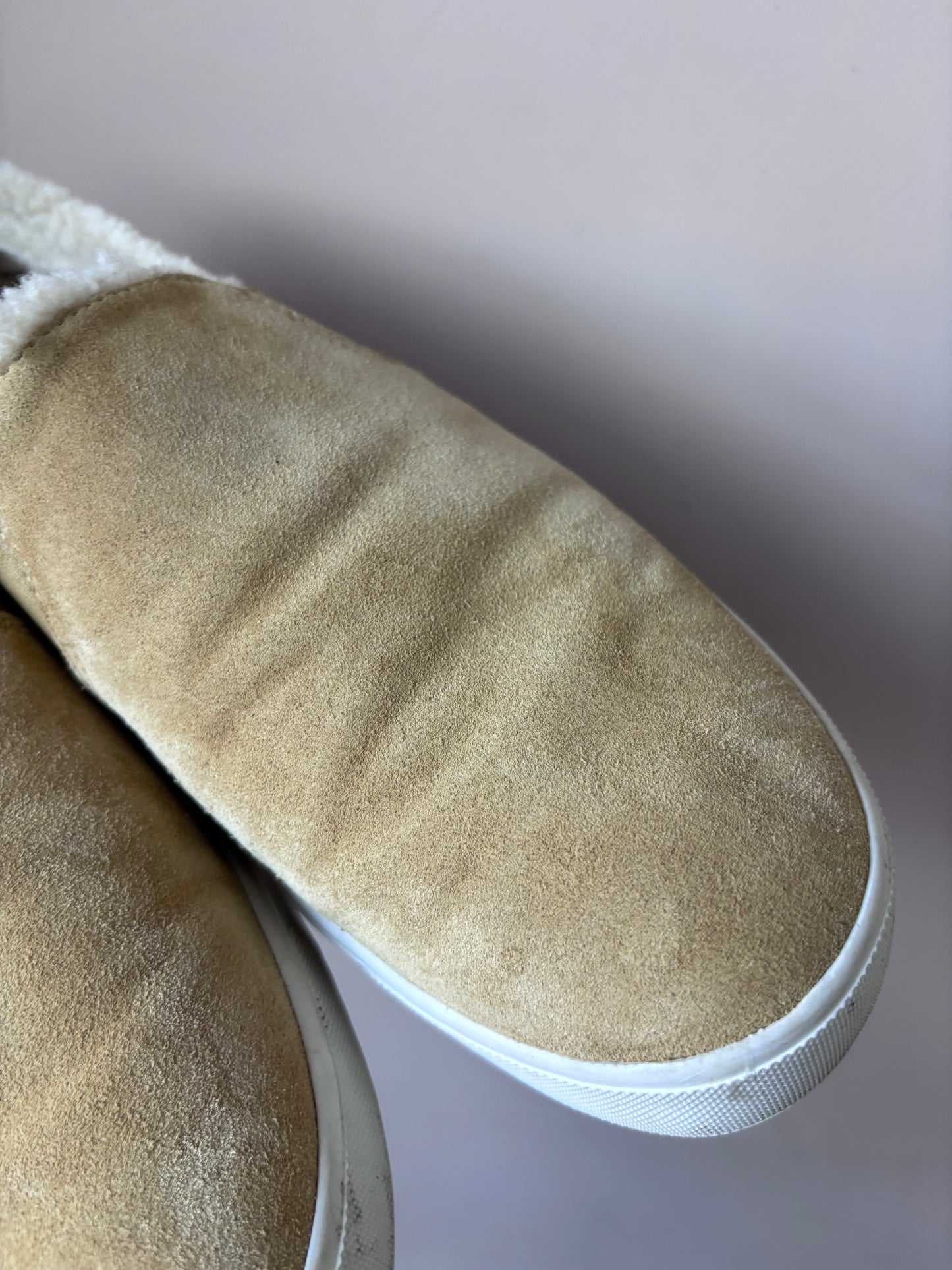 Vince suede shoes with fleece lining size 5.5