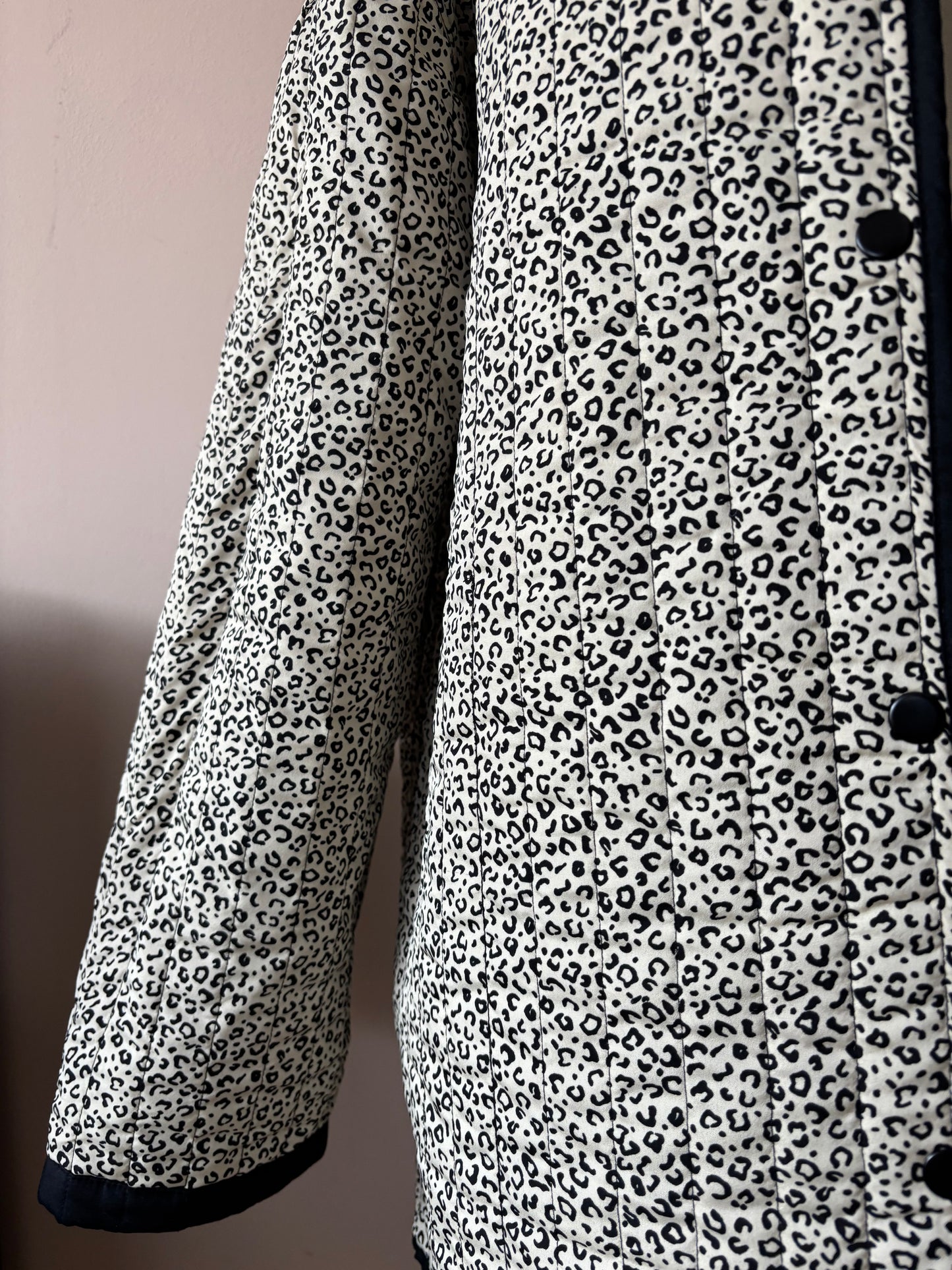 Leopard print and black reversible quilted jacket size 12-16