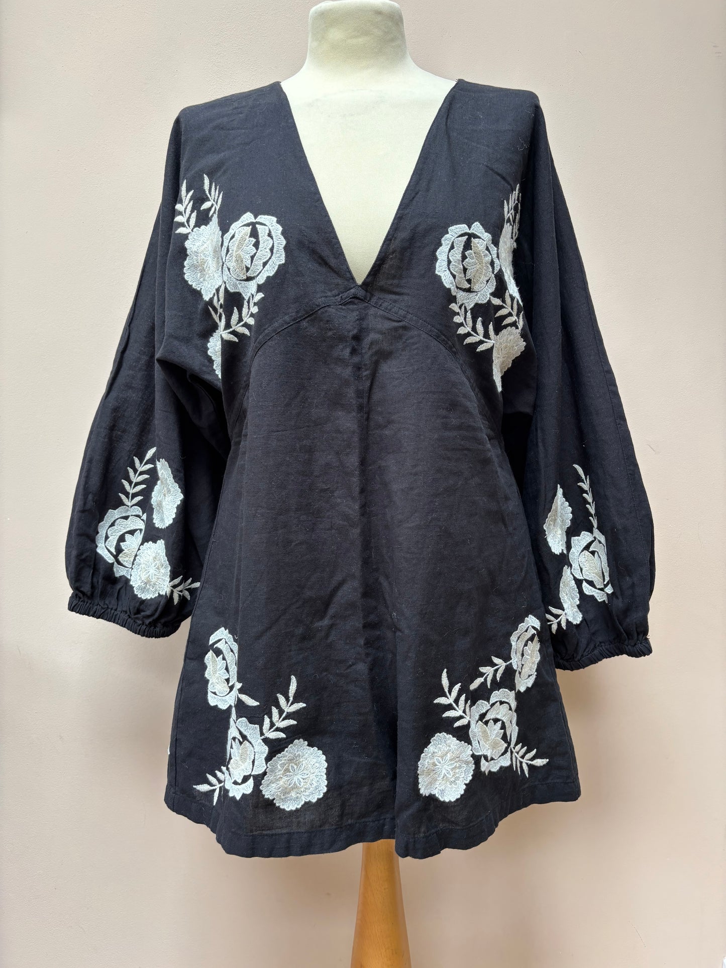 Linen cotton mix playsuit size Medium