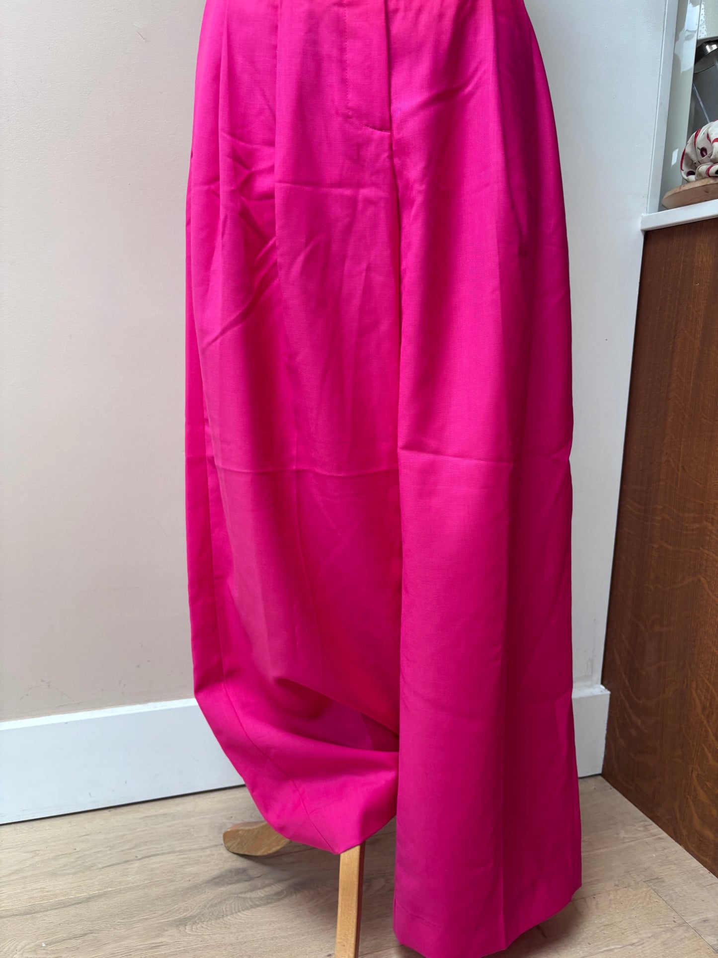 Hot pink 100% wool wide leg trousers size 10