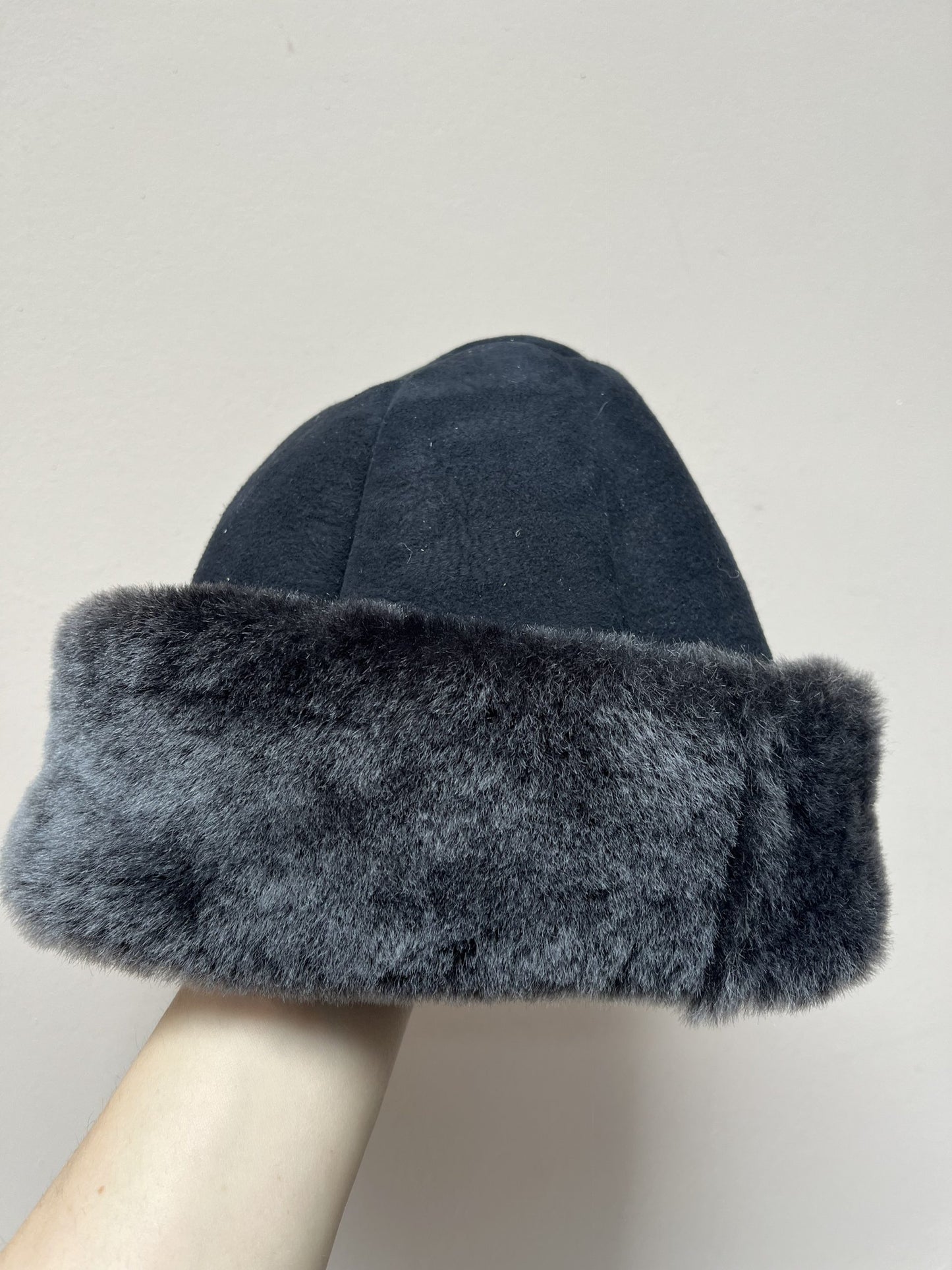 Black sheepskin hat one size