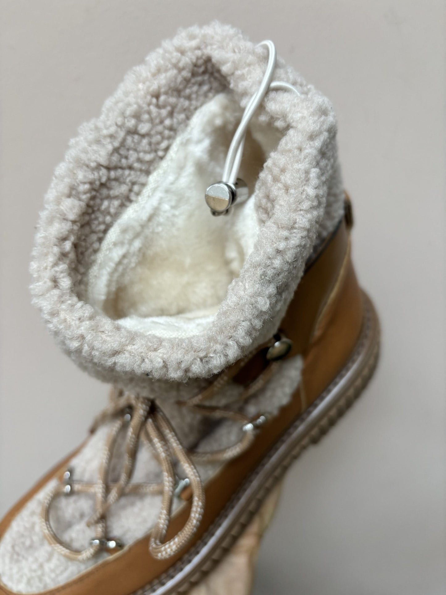 Leather and shearling boots size 41 (UK8)