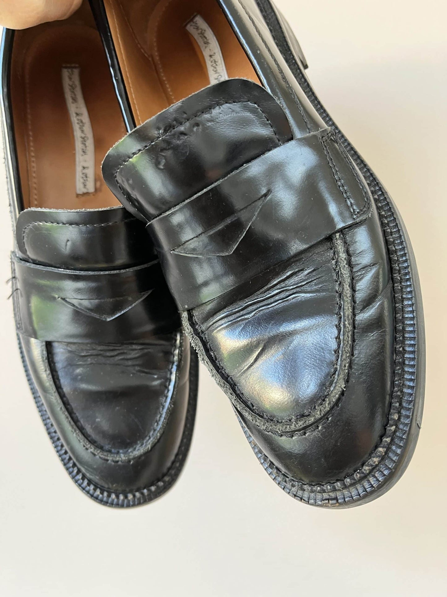 Black leather flats size uk4