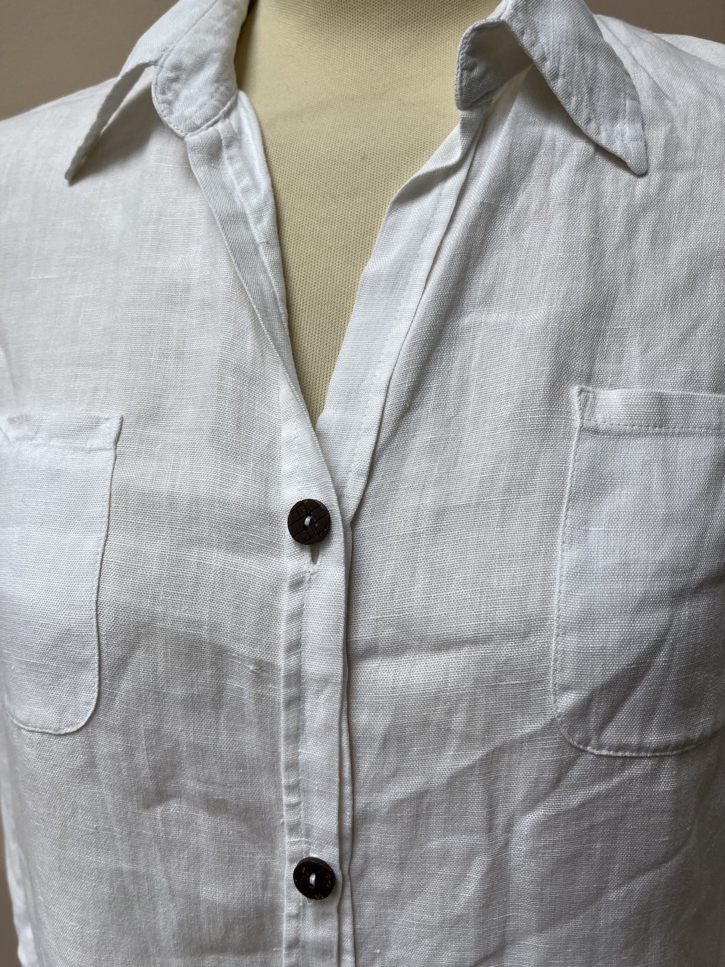 White inen shirt size 8/10