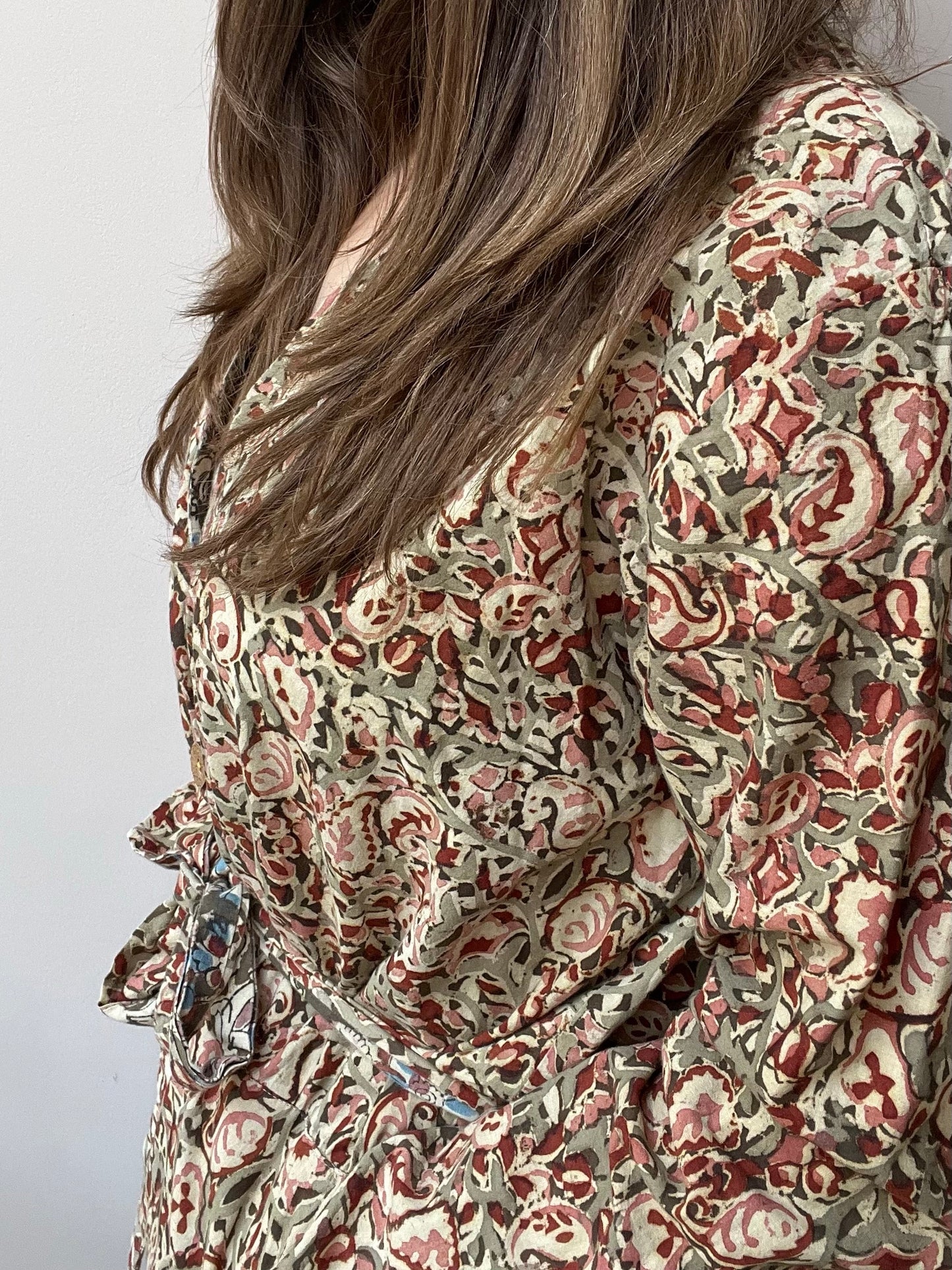 Ombaby reversible jumpsuit size Medium