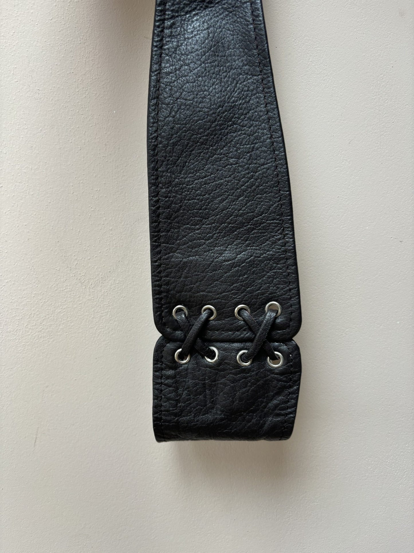 Vintage leather belt size M/L