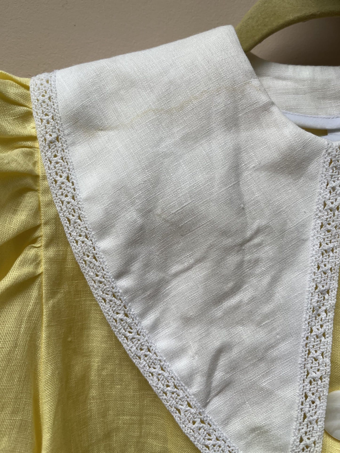 Stunning Sleeper brand linen dress with cotton collar, size XS