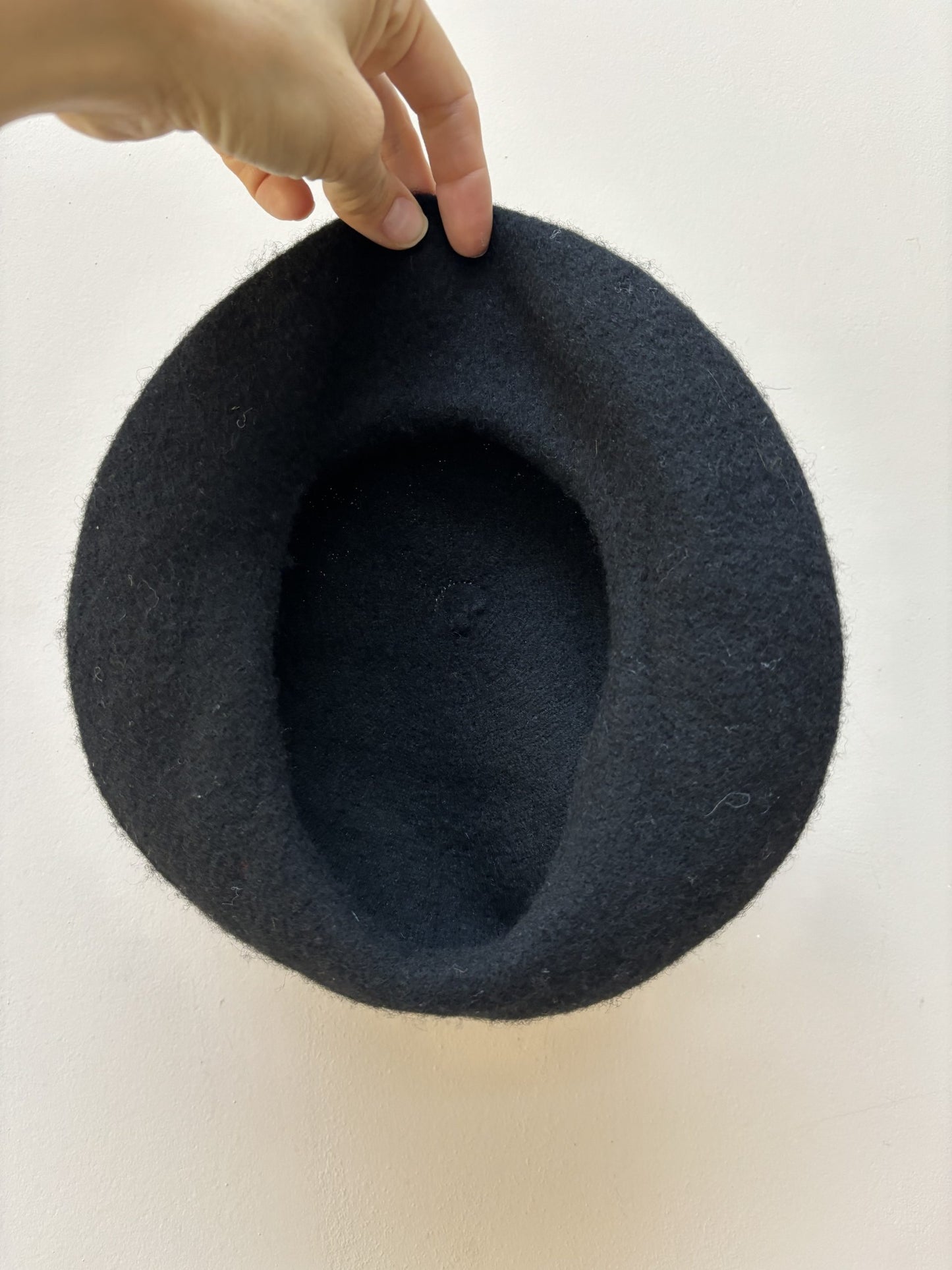 Black wool beret