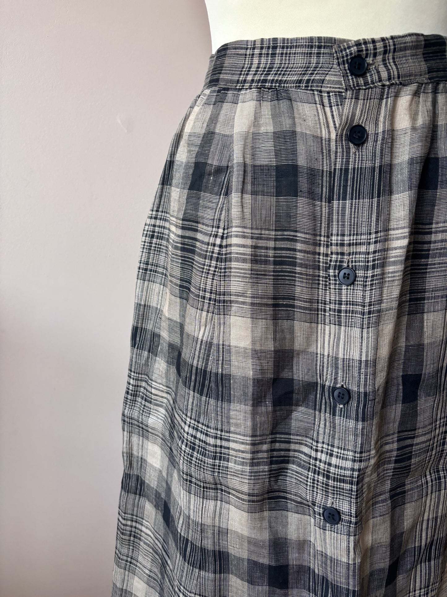 Vintage 100% linen midi skirt size 10/12