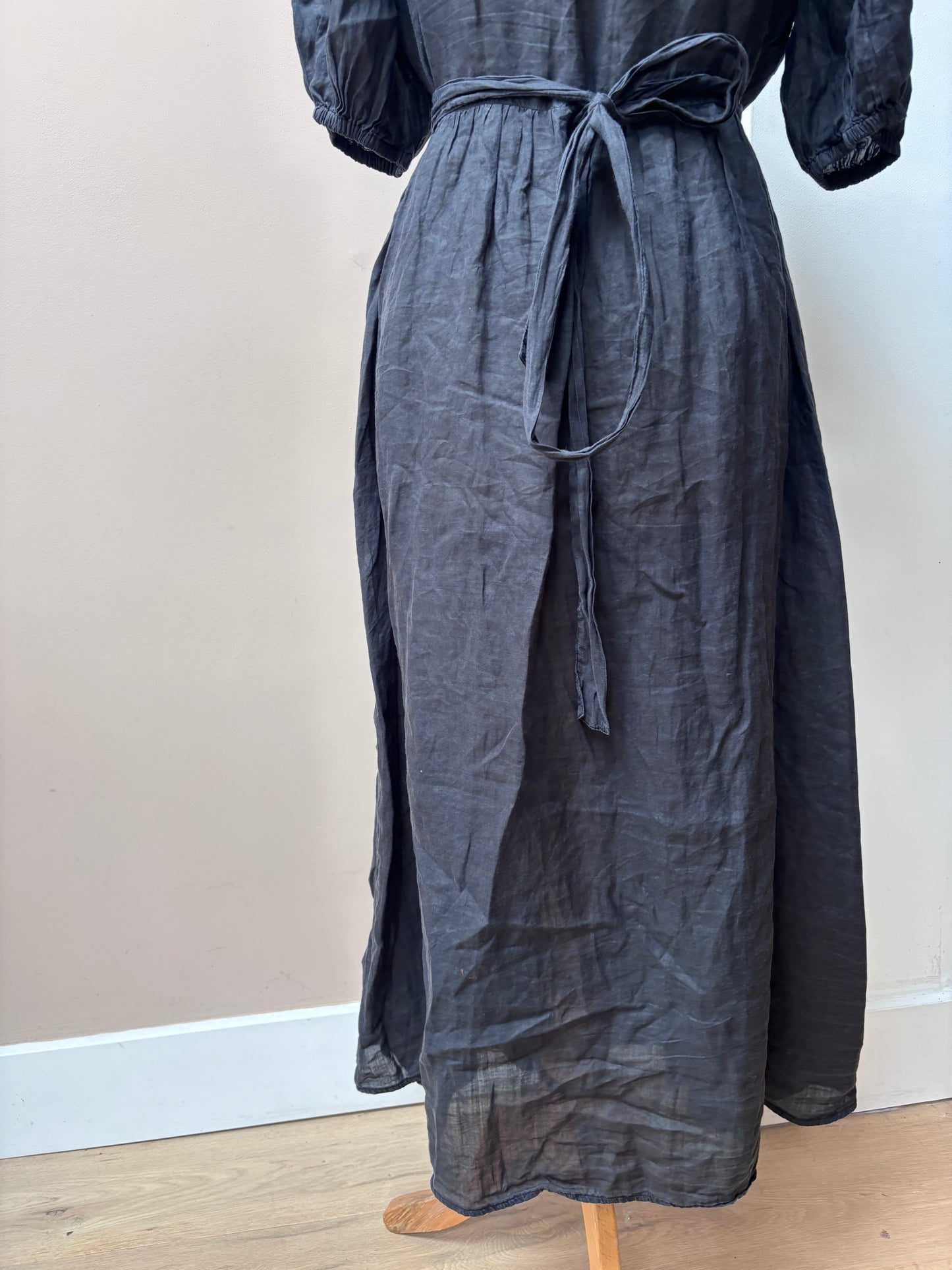 Black 100% linen wraparound puff sleeve dress size 12