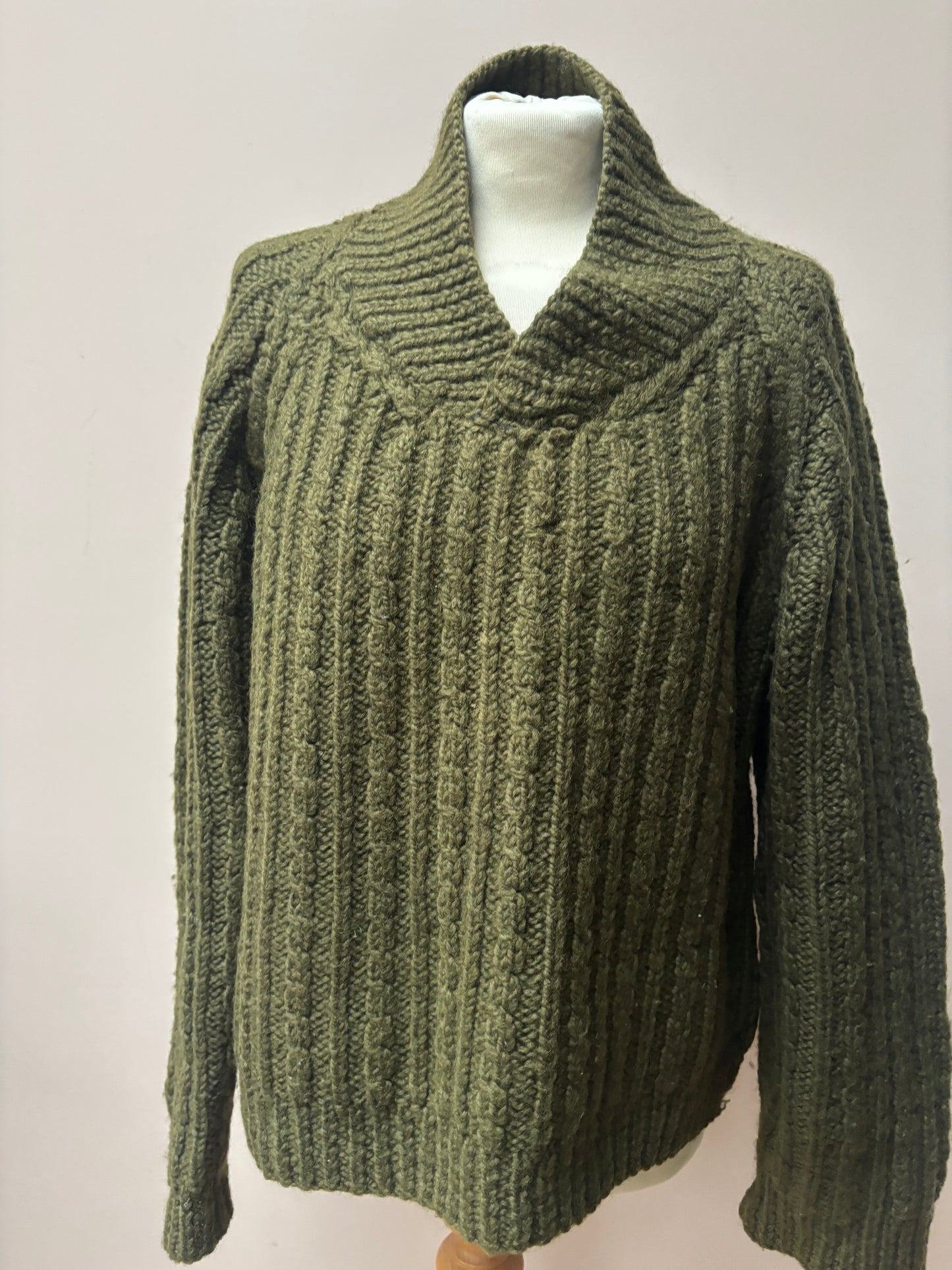 Green knitted wool jumper size Medium