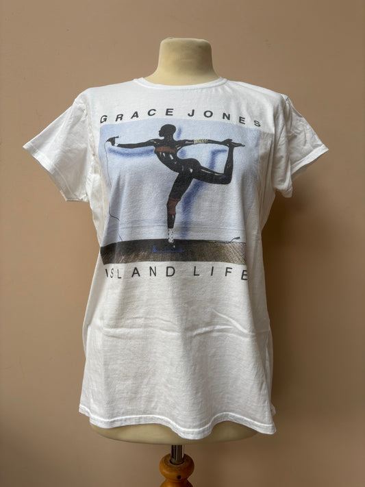Vintage 100% cotton Grace Jones tshirt size Medium