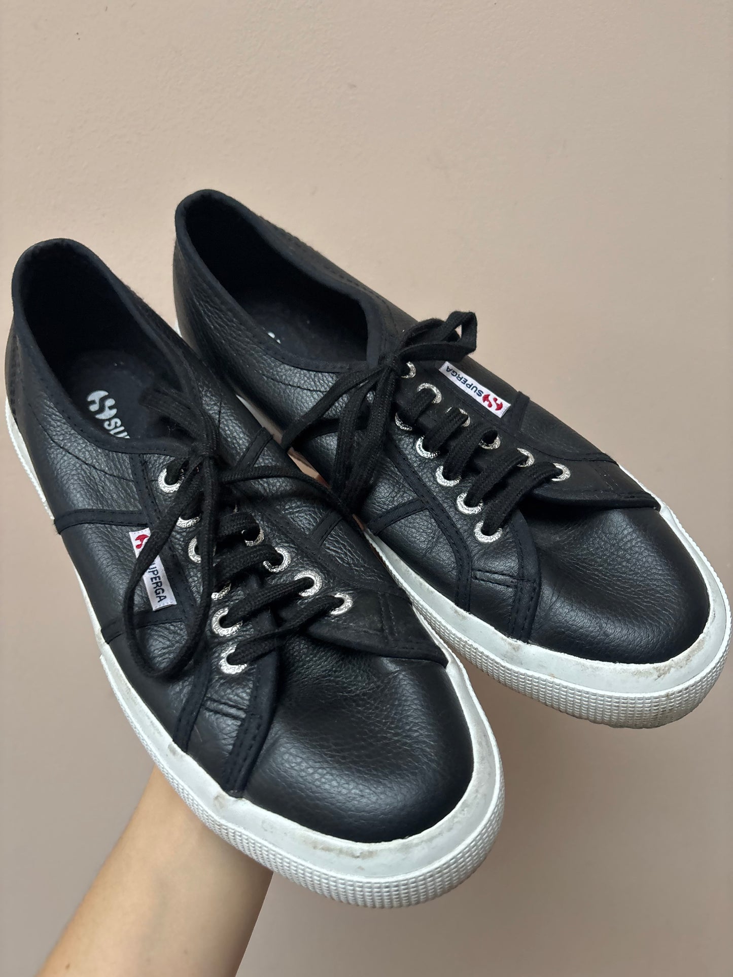Black leather Superga shoes size 41 (UK7)