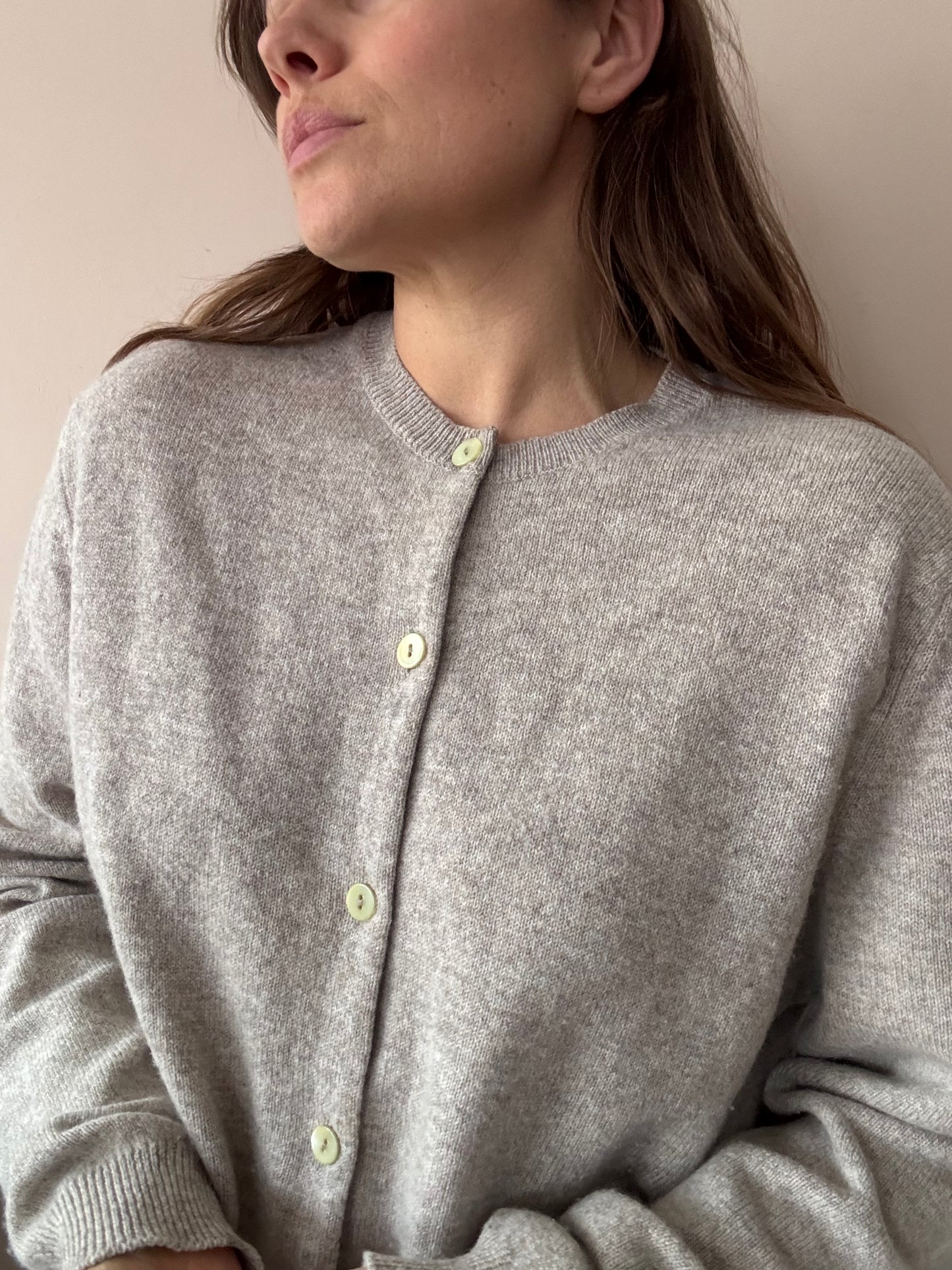 Vintage pure wool oatmeal cardigan size 12-16