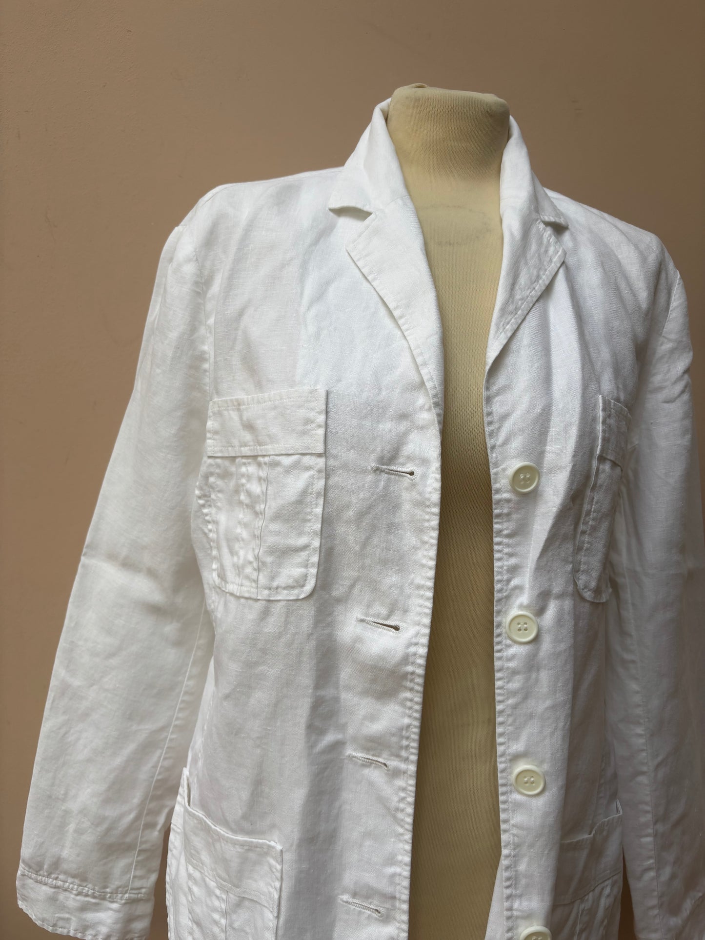 Vintage white 100% linen jacket size 12