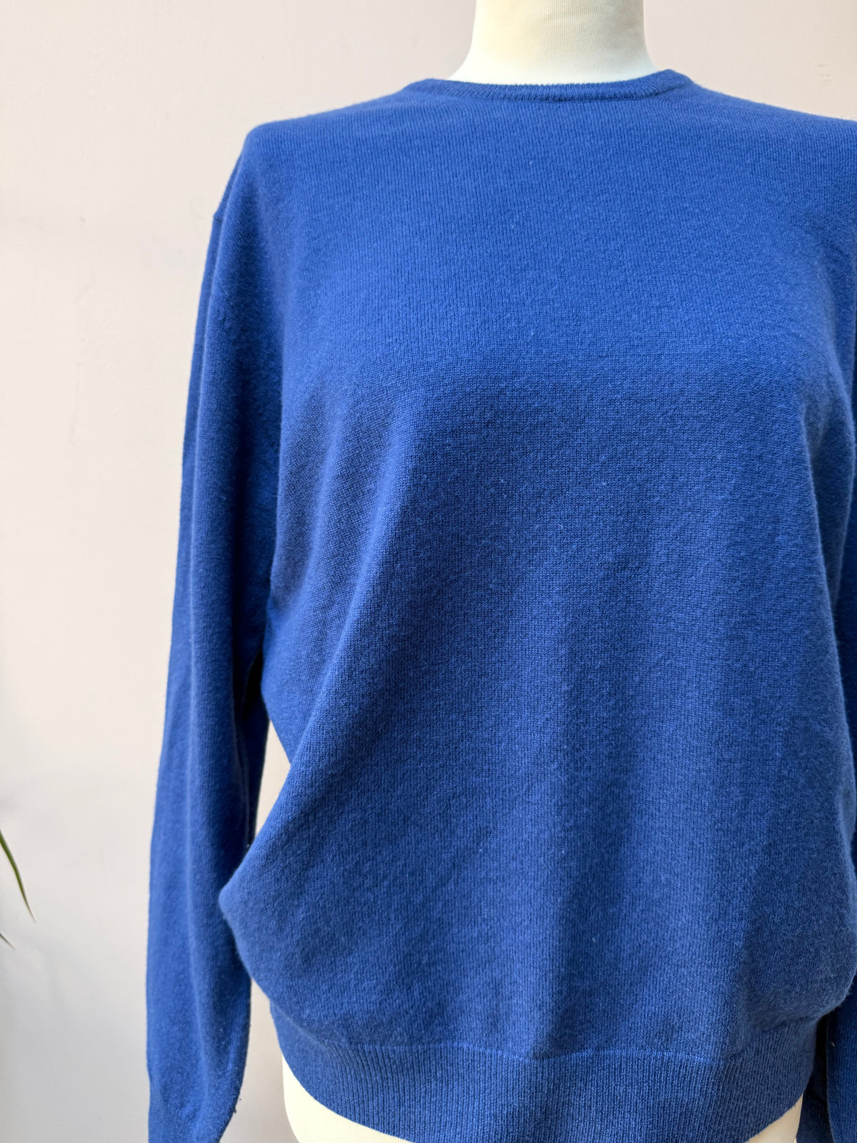 Blue wool and cashmere jumper size 10/12