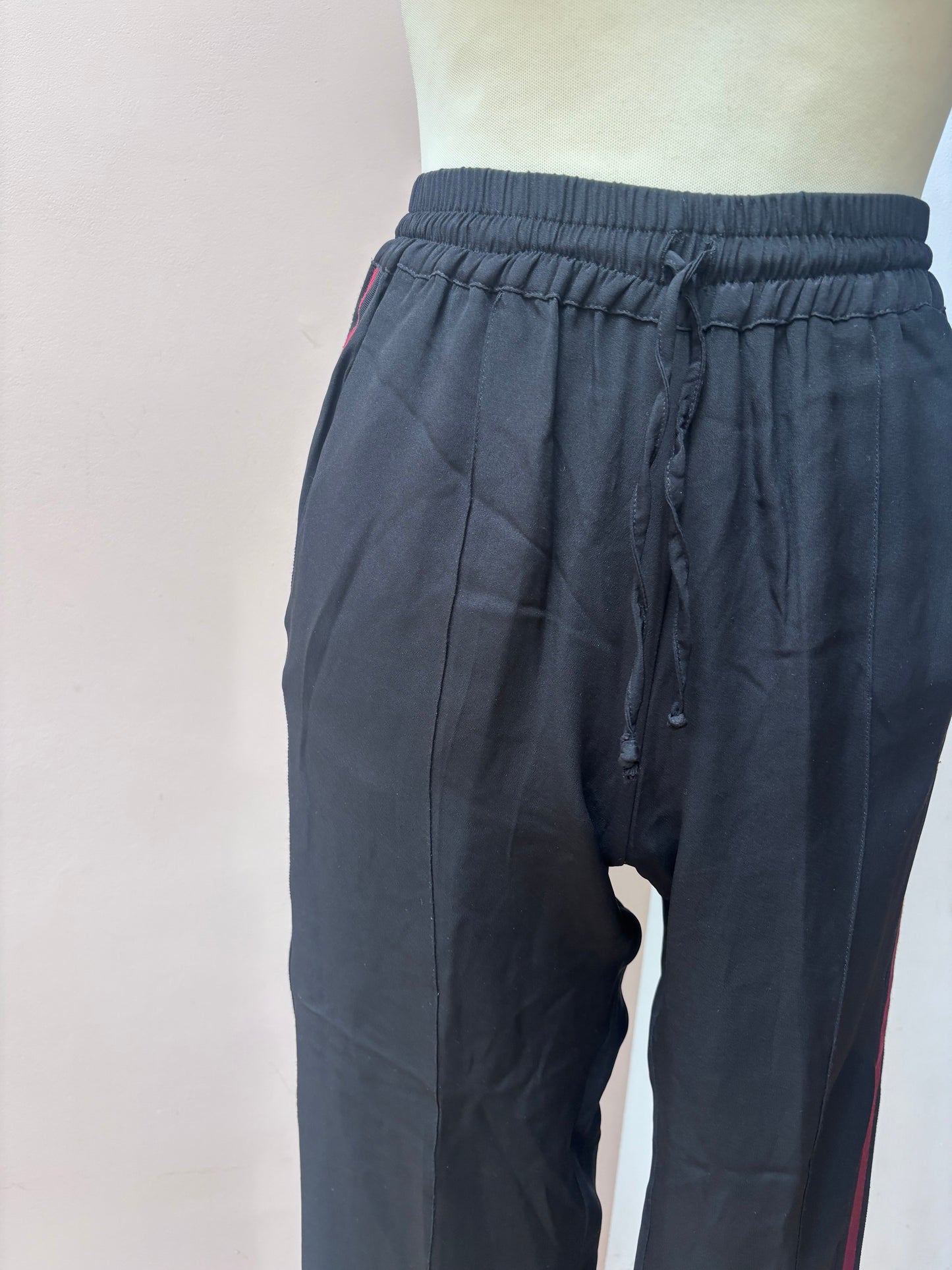 Black 100% silk trousers size XS