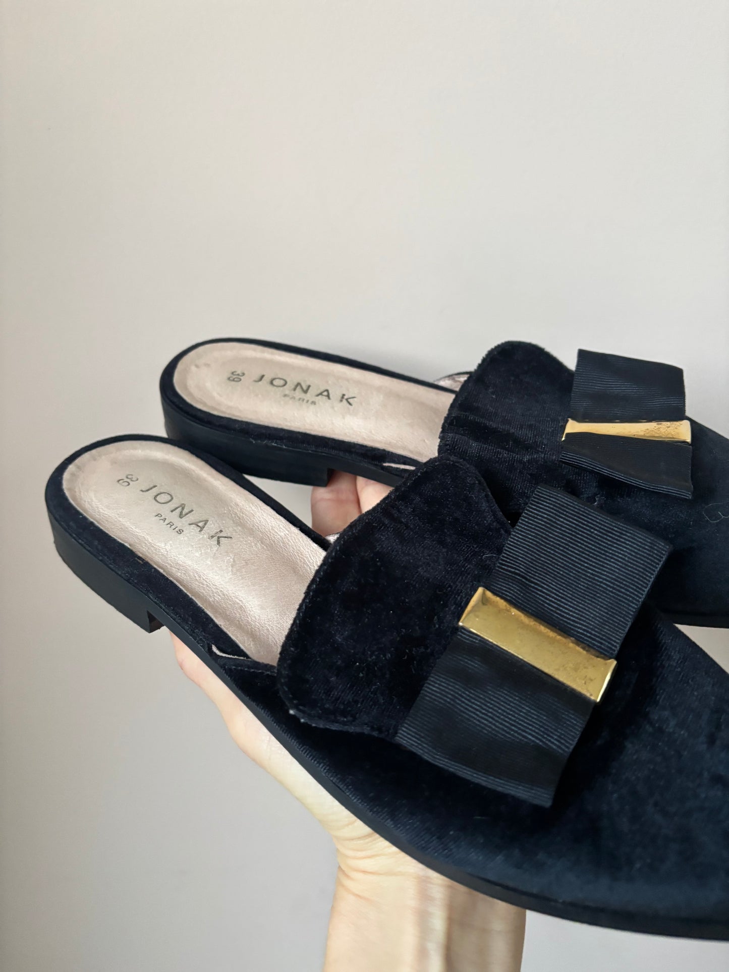 Jonak Black velvet leather flats size UK6
