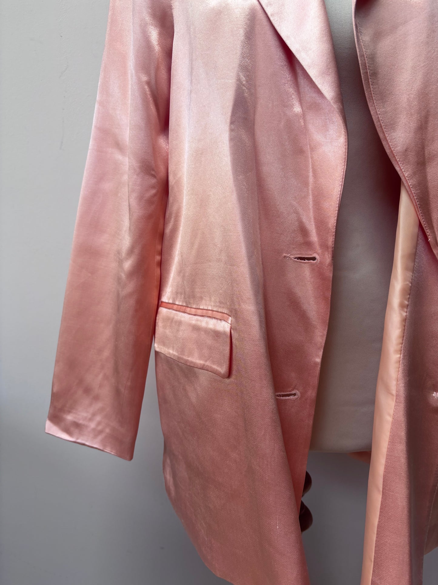 Salmon satin blazer size 12/14