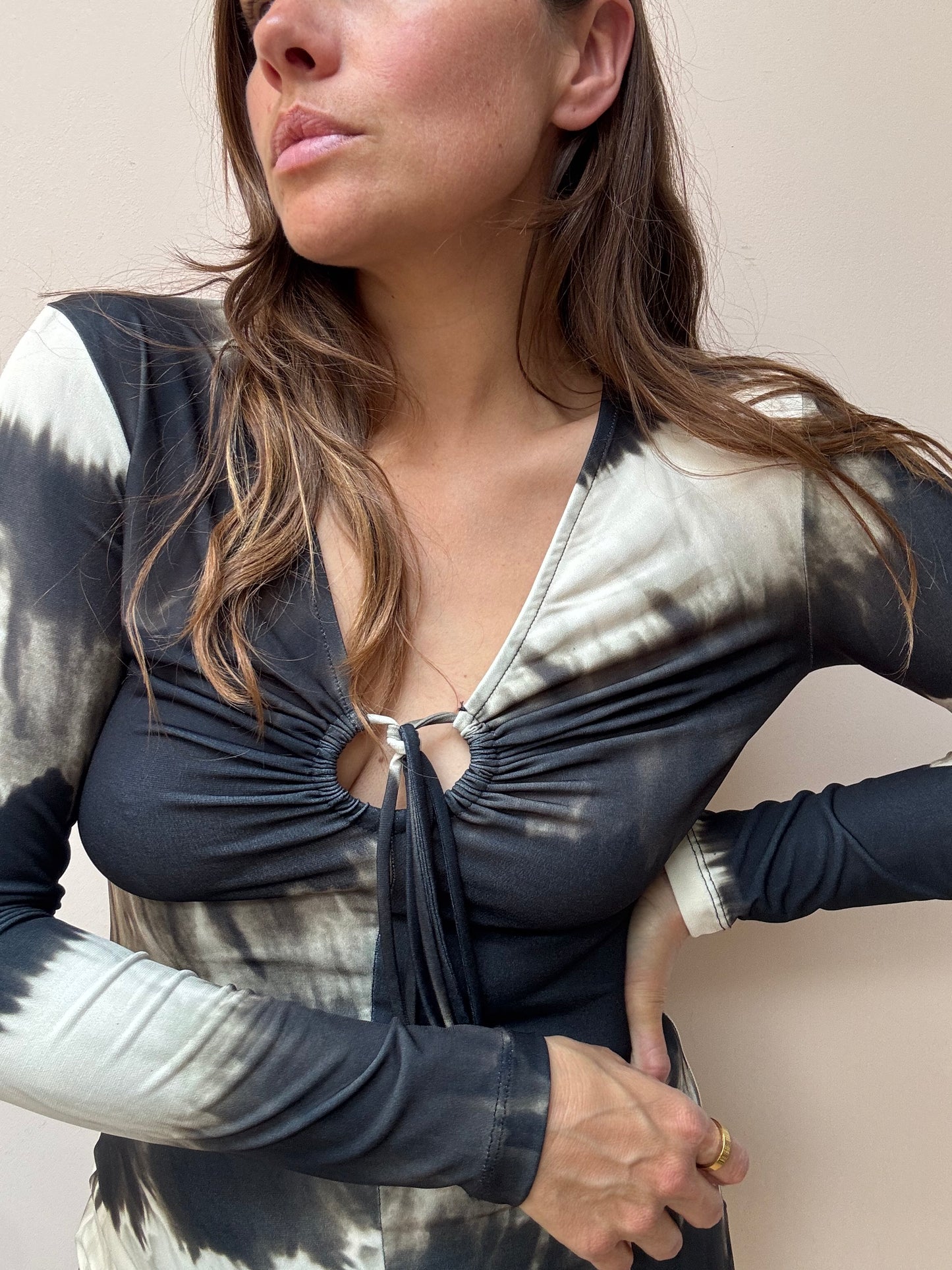 Print dress with tie front size Small