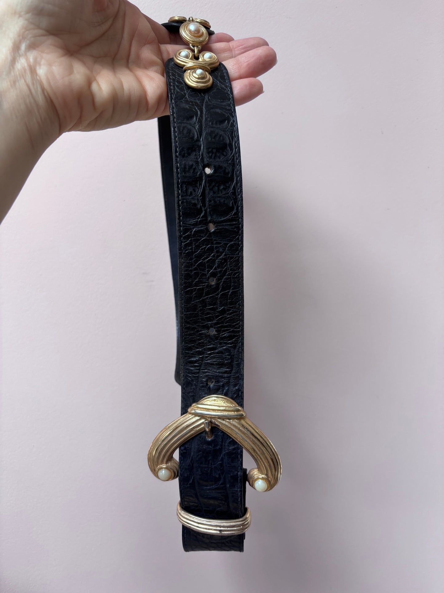 Vintage black leather belt size 8/10