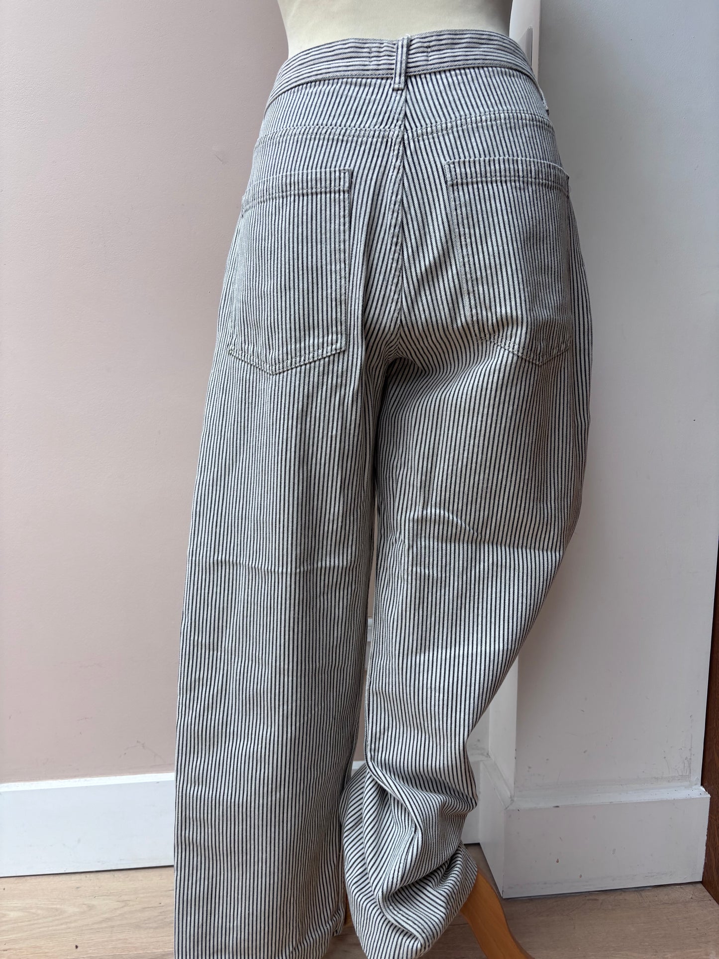 Striped 100% cotton trousers size 10