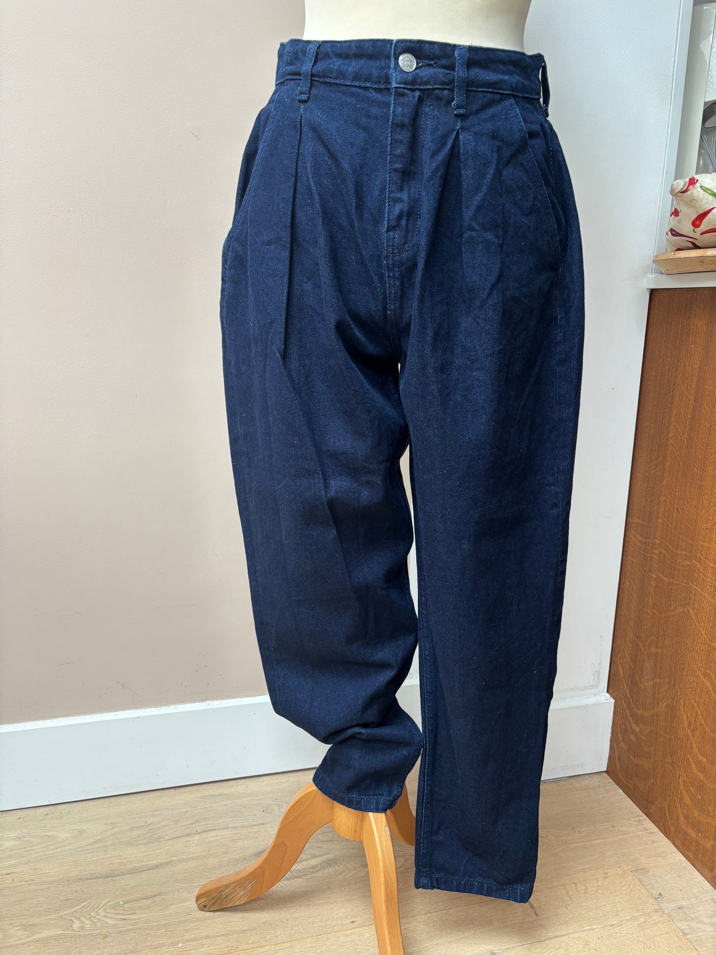 Dark blue fab shape 100% cotton jeans size 10