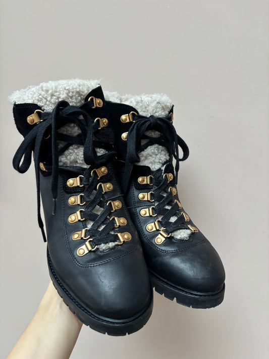 Anonymous Copenhagen black fleece lined leather boots size 41 (UK8)
