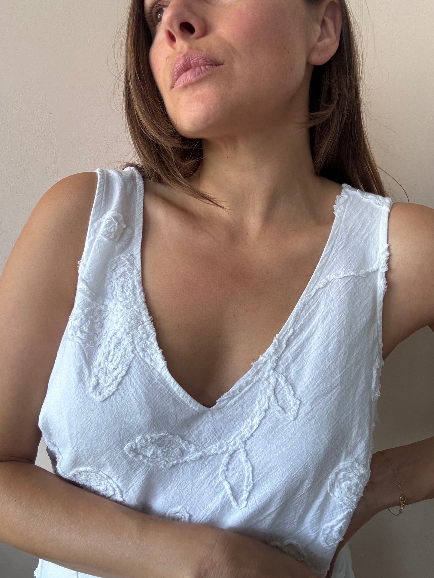 Vintage white 100% cotton embroidered dress size 12-16