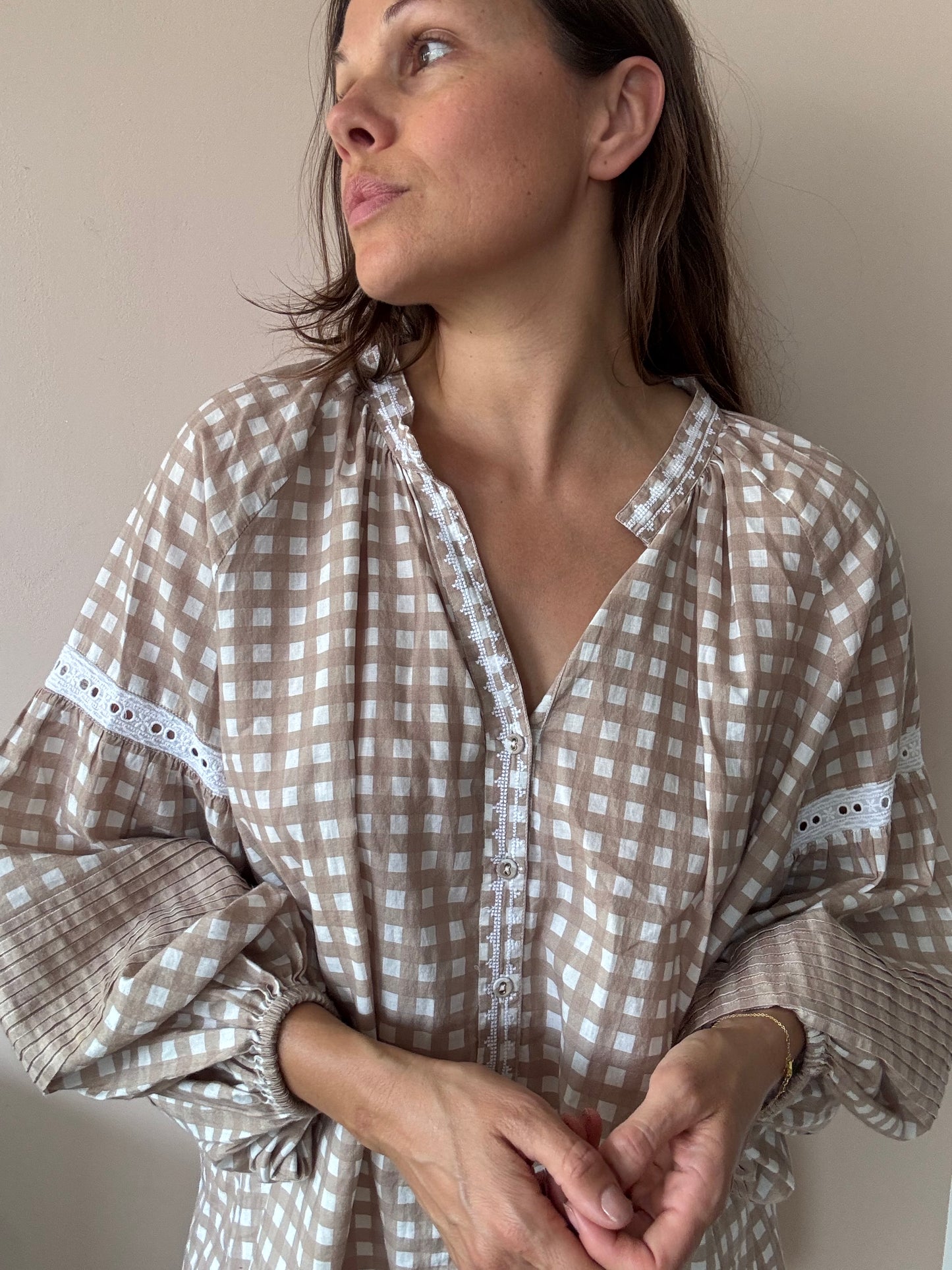 Beige white gingham puff sleeve 100% cotton blouse size 12/14