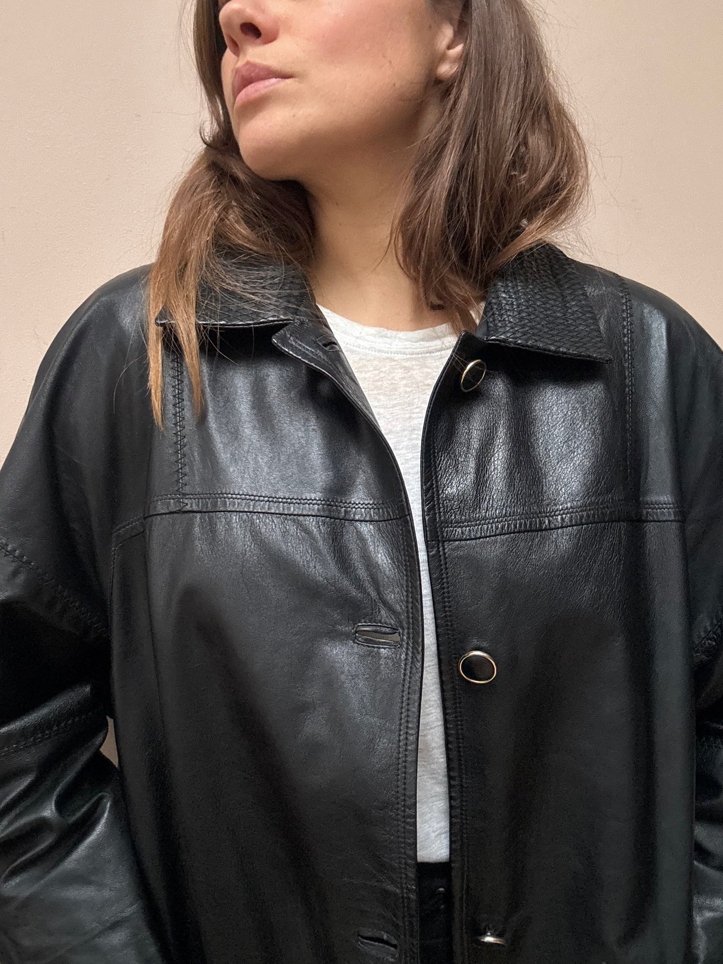 Vintage black leather jacket size 12-16
