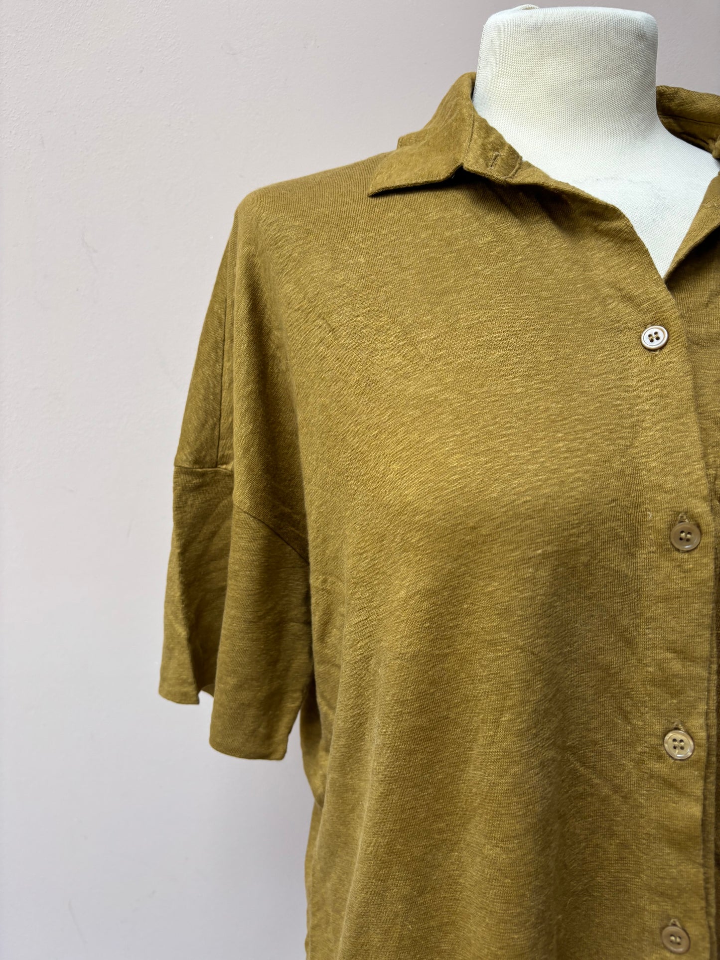 Moss green linen top size 12/14