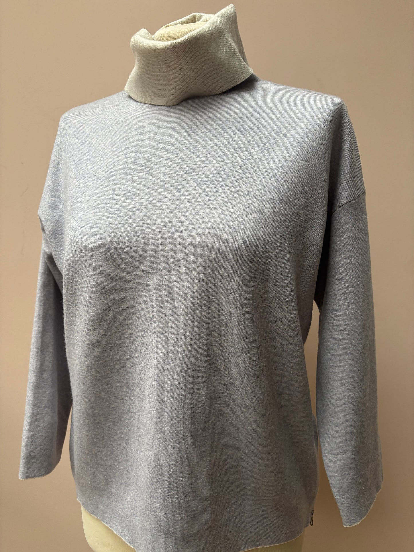 Jaeger grey 100% wool jumper size Small