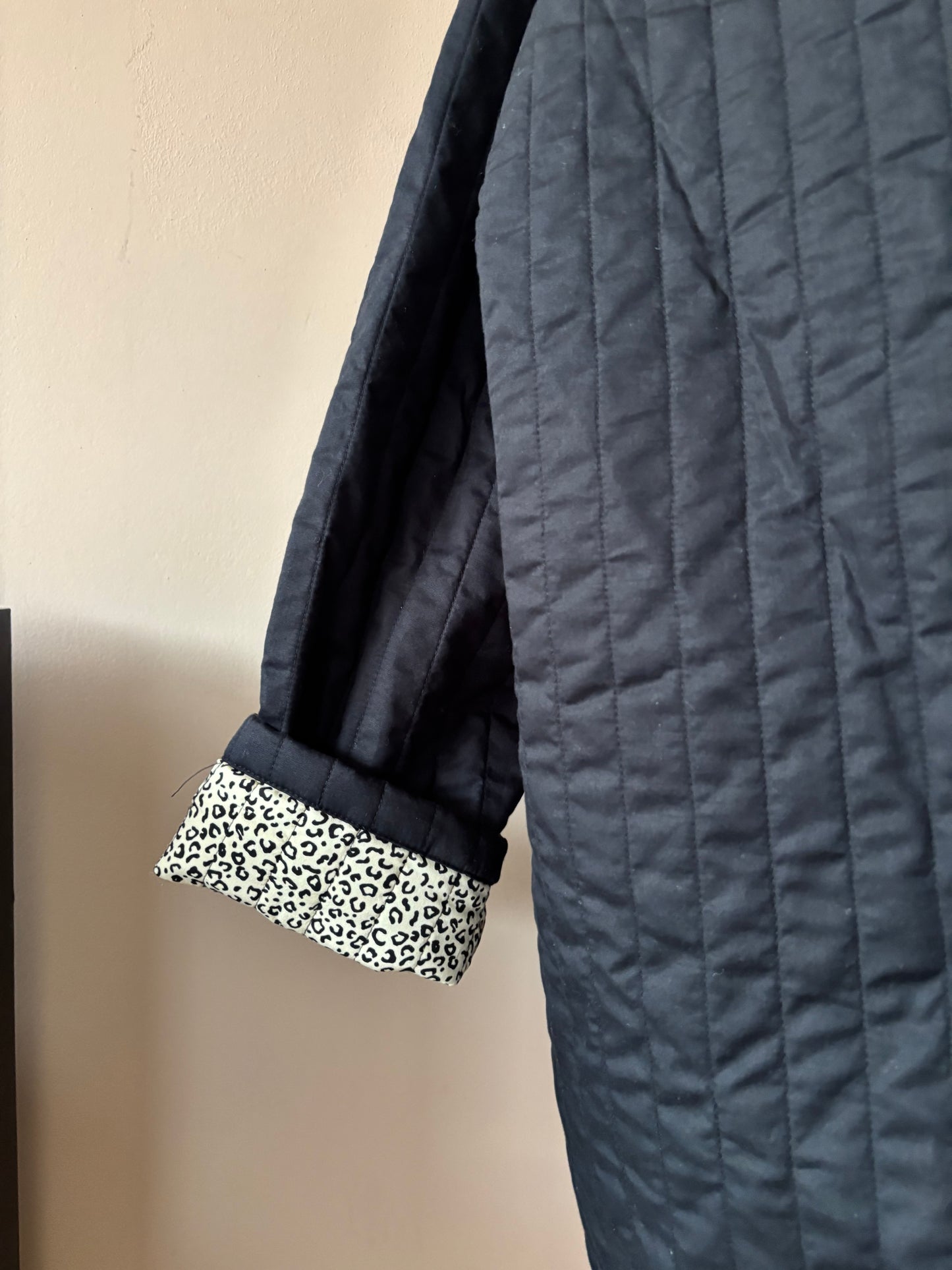 Leopard print and black reversible quilted jacket size 12-16