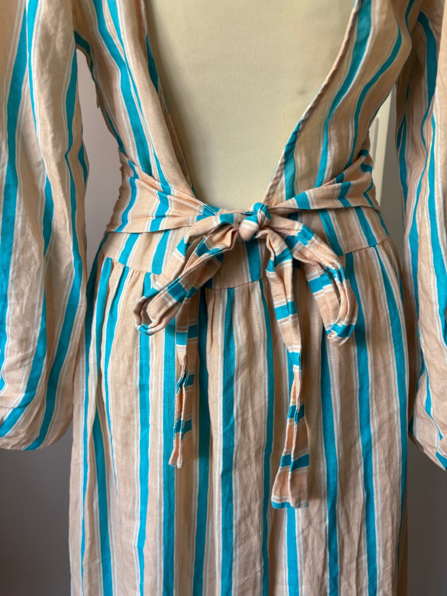 100% linen striped backless dress with baggy sleeves and tie waist size 12
