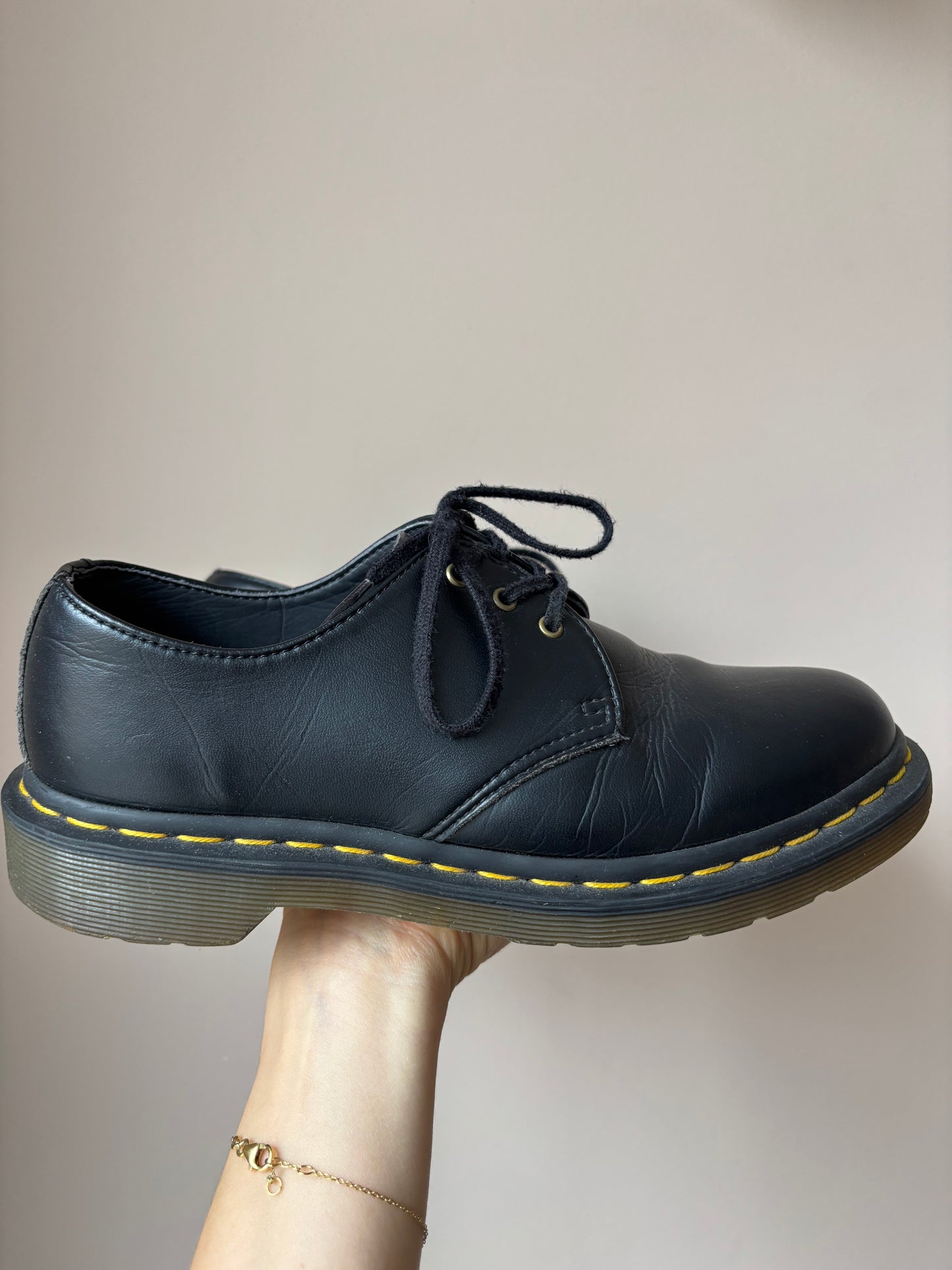 Classic black Doc Martens size UK5