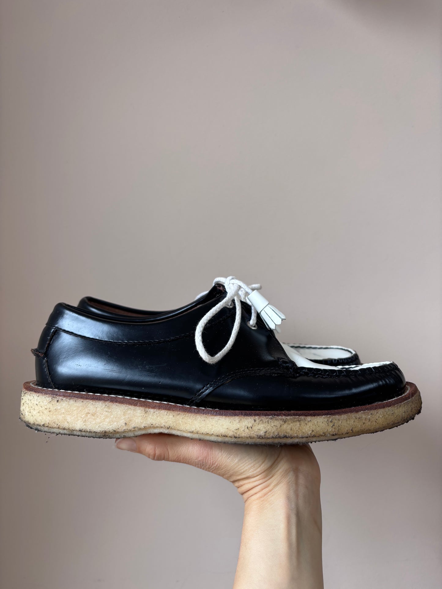 Weejuns black white loafers size UK6.5