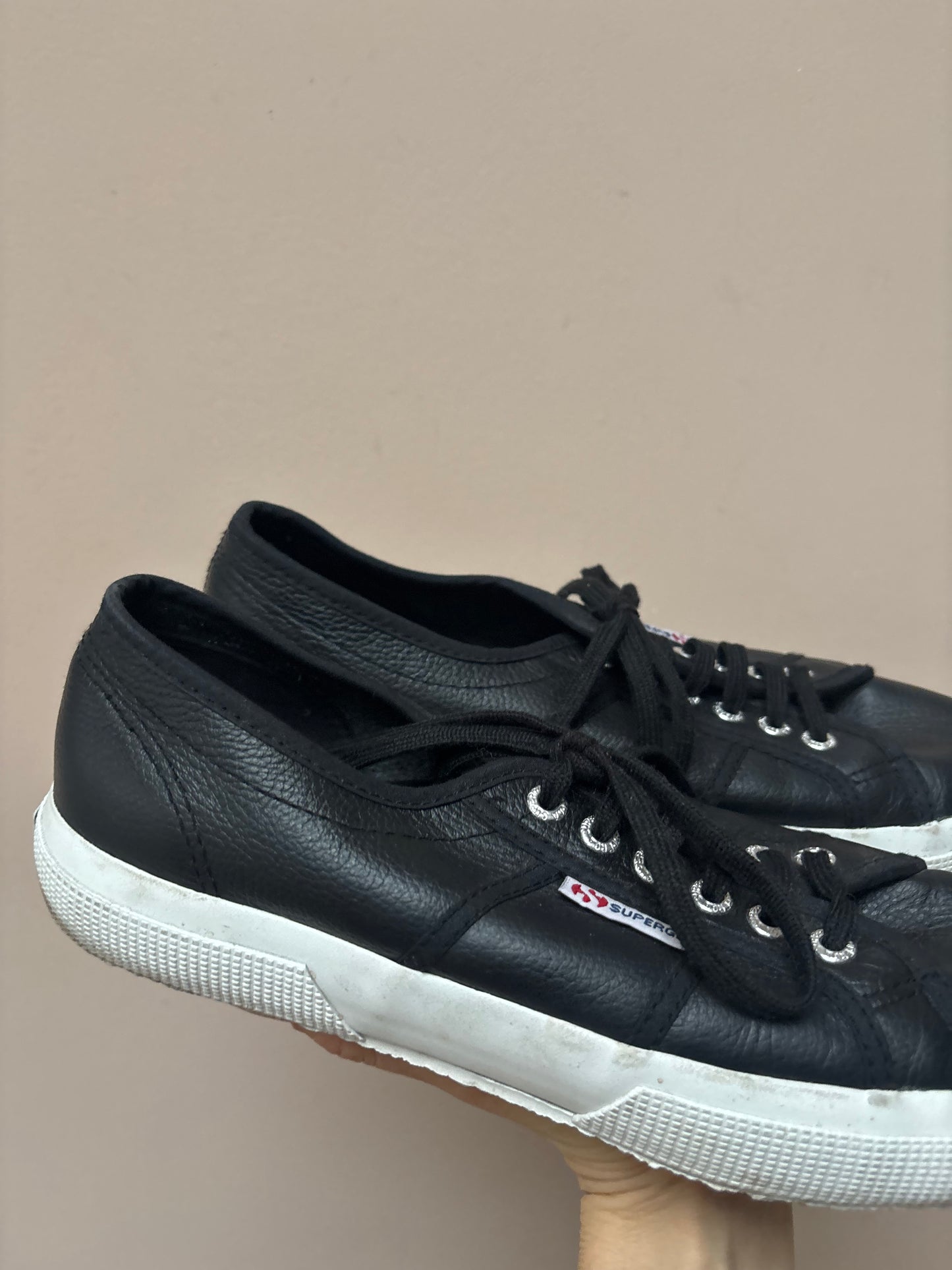 Black leather Superga shoes size 41 (UK7)