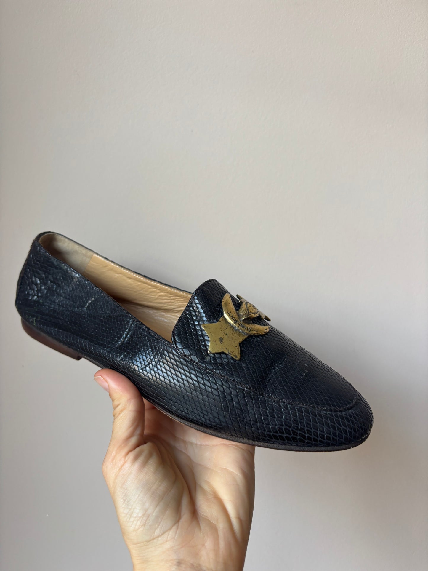 Vintage black leather shoes size 5