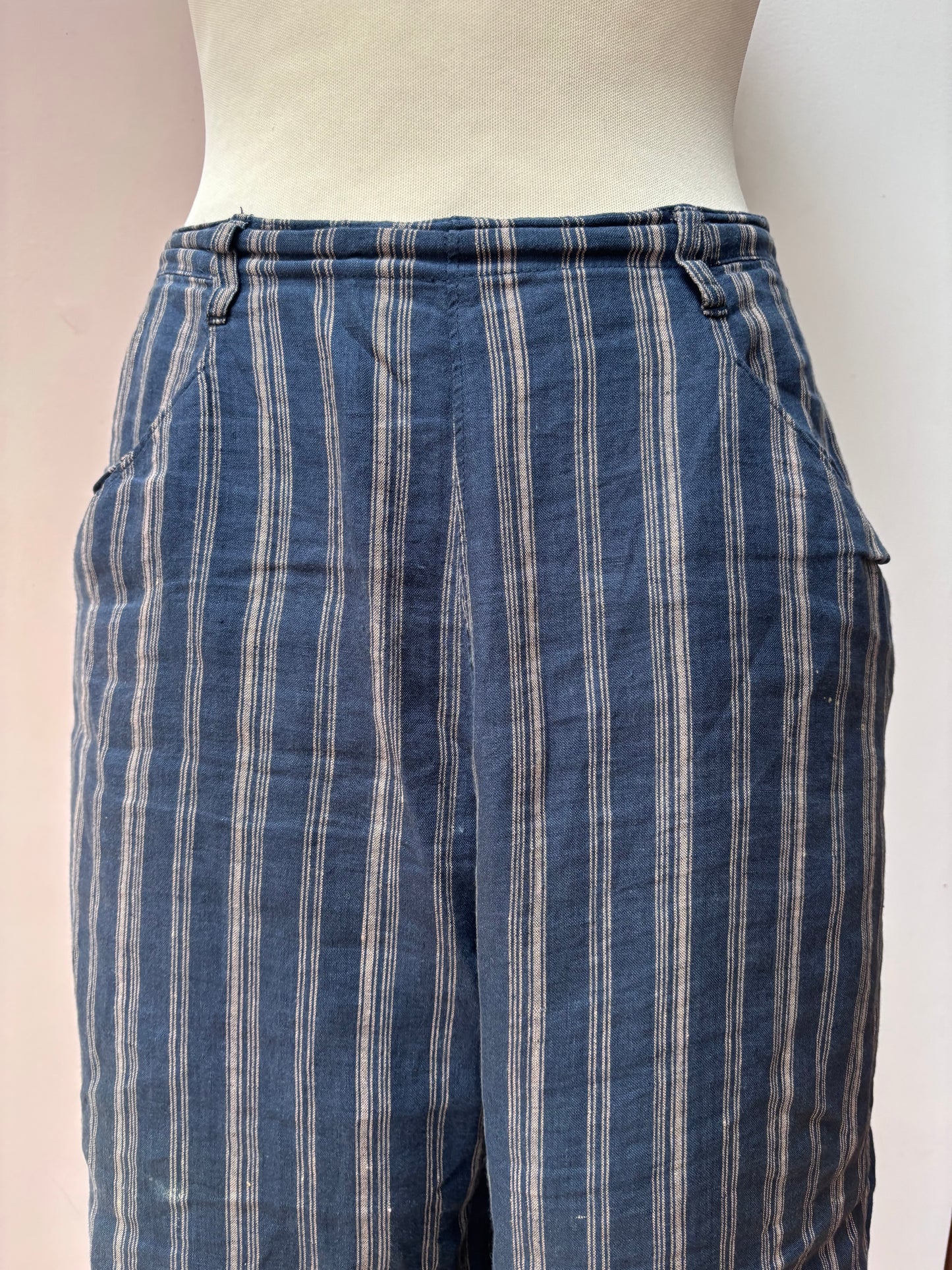 Toast 100% linen cropped striped trousers size 10