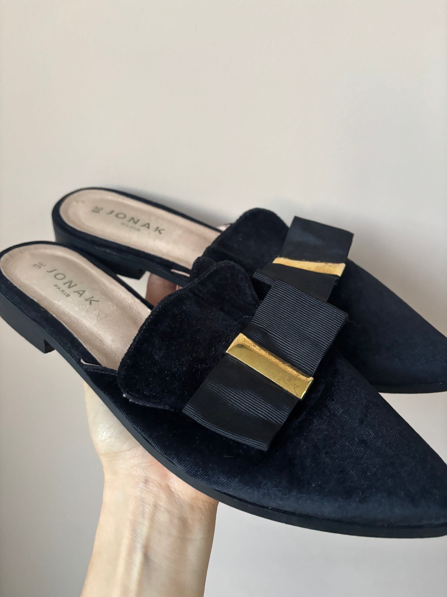 Jonak Black velvet leather flats size UK6