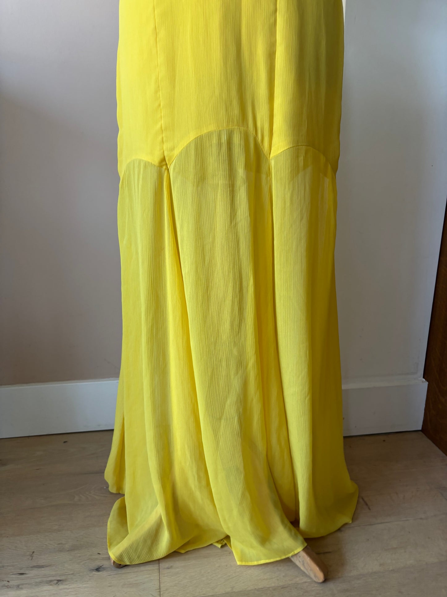 De La Vali yellow occasion dress size 12