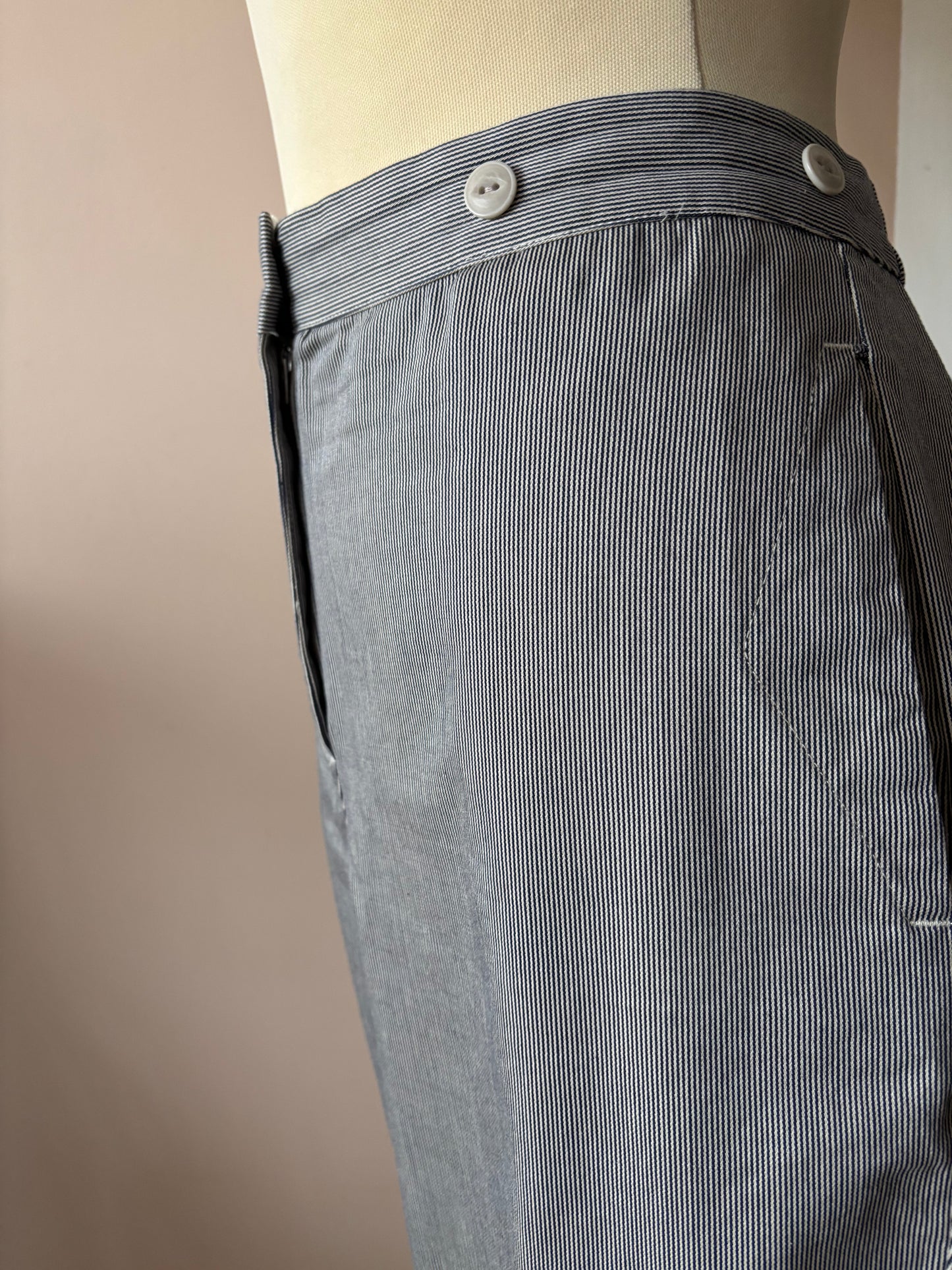 Striped 100% cotton trousers size 14